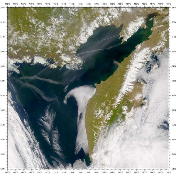 SeaWiFS: Kamchatka Smoke Plume and Contrails - related image preview