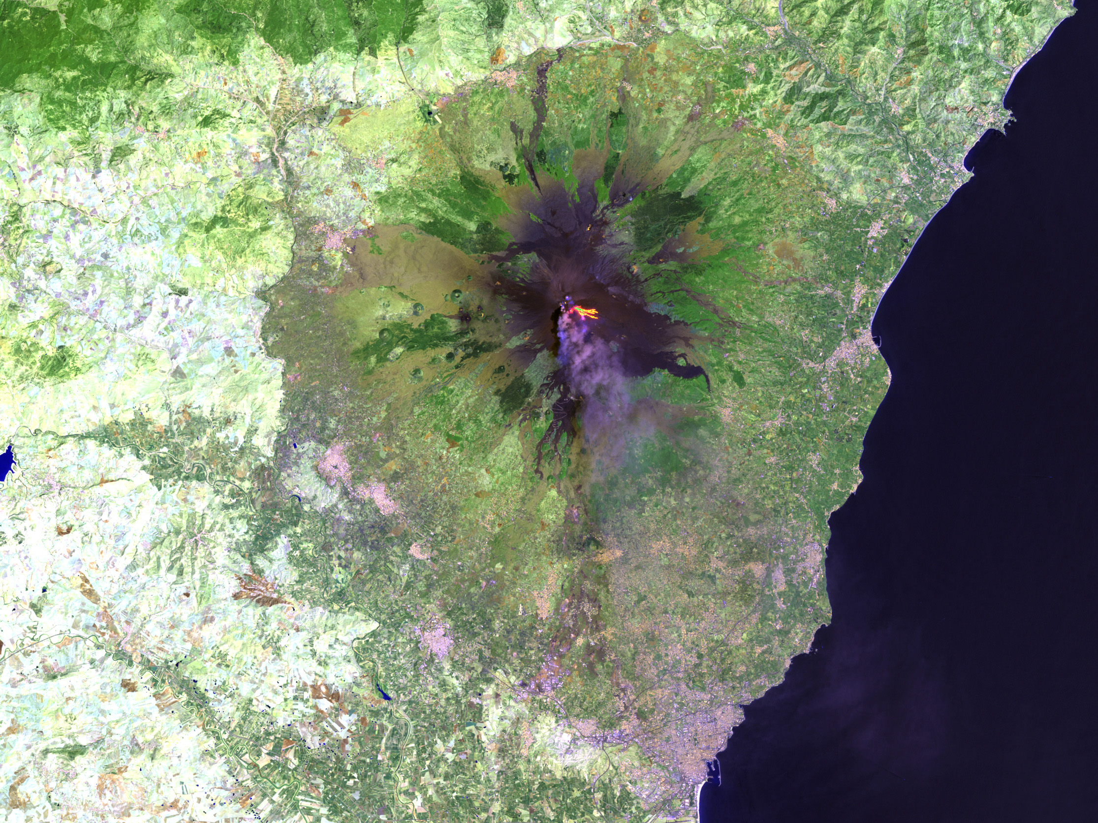 Zoom into Mount Etna - related image preview