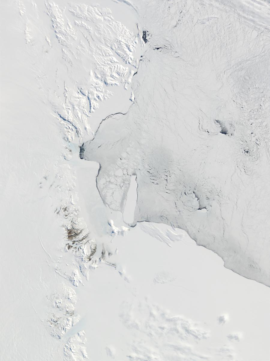 Victoria Land and Ross Ice Shelf, Antarctica - related image preview