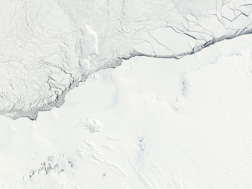 Princess Ragnhild Coast, Prince Harald Coast, and PrinceOlav Coast, Antarctica - related image preview