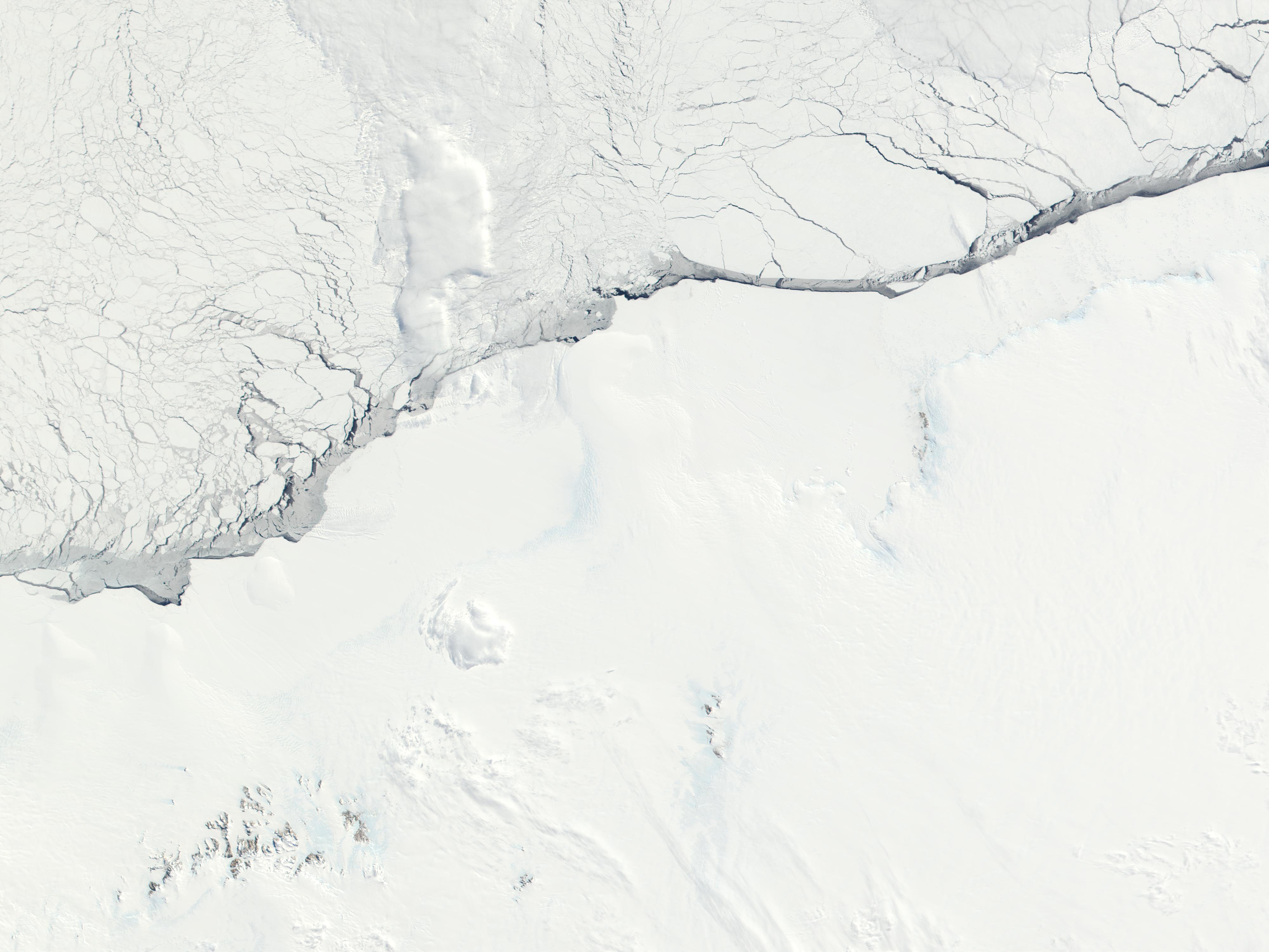 Princess Ragnhild Coast, Prince Harald Coast, and PrinceOlav Coast, Antarctica - related image preview