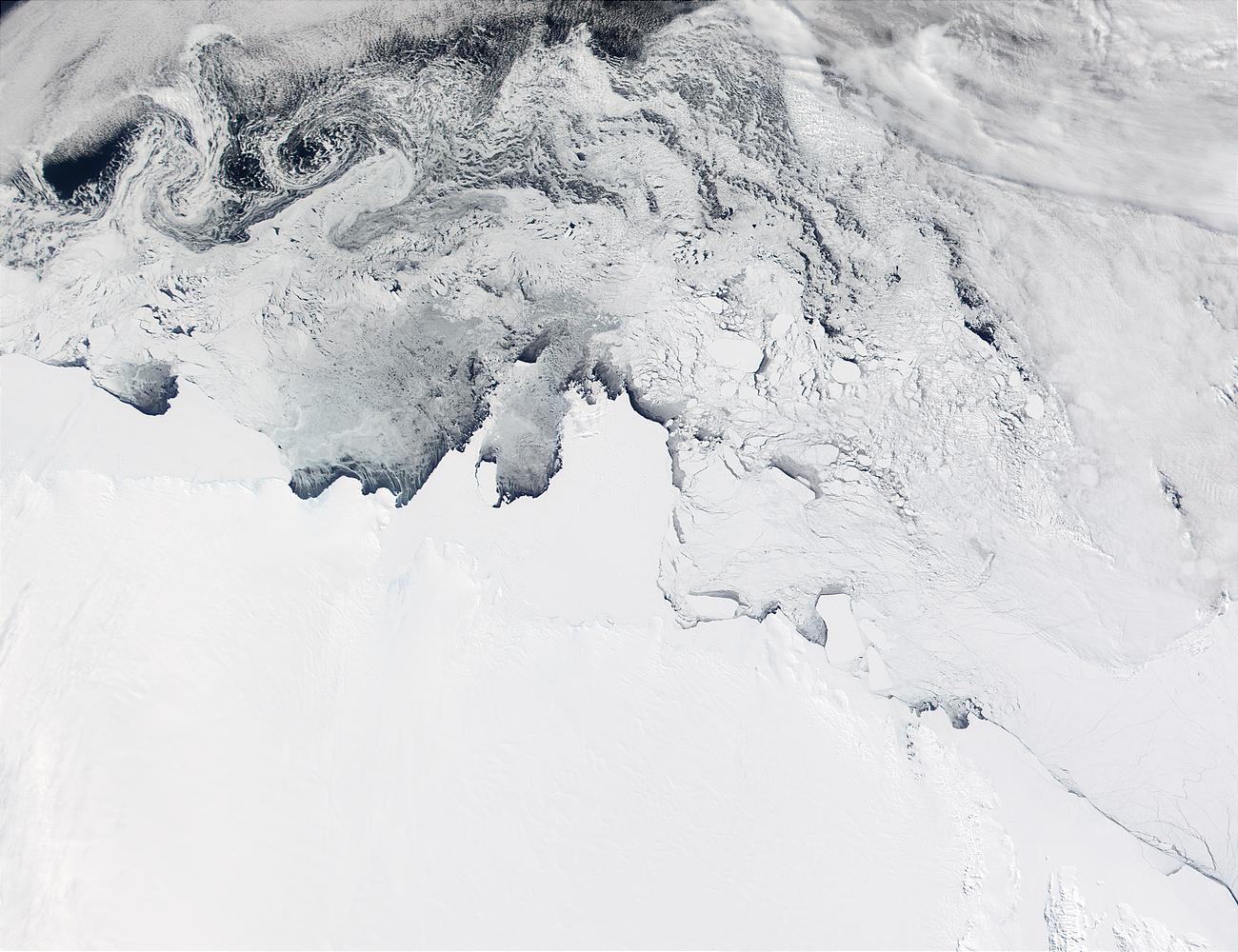 Adelie Coast, George V Coast, Oates Coast, and Pennell Coast, Antarctica - related image preview