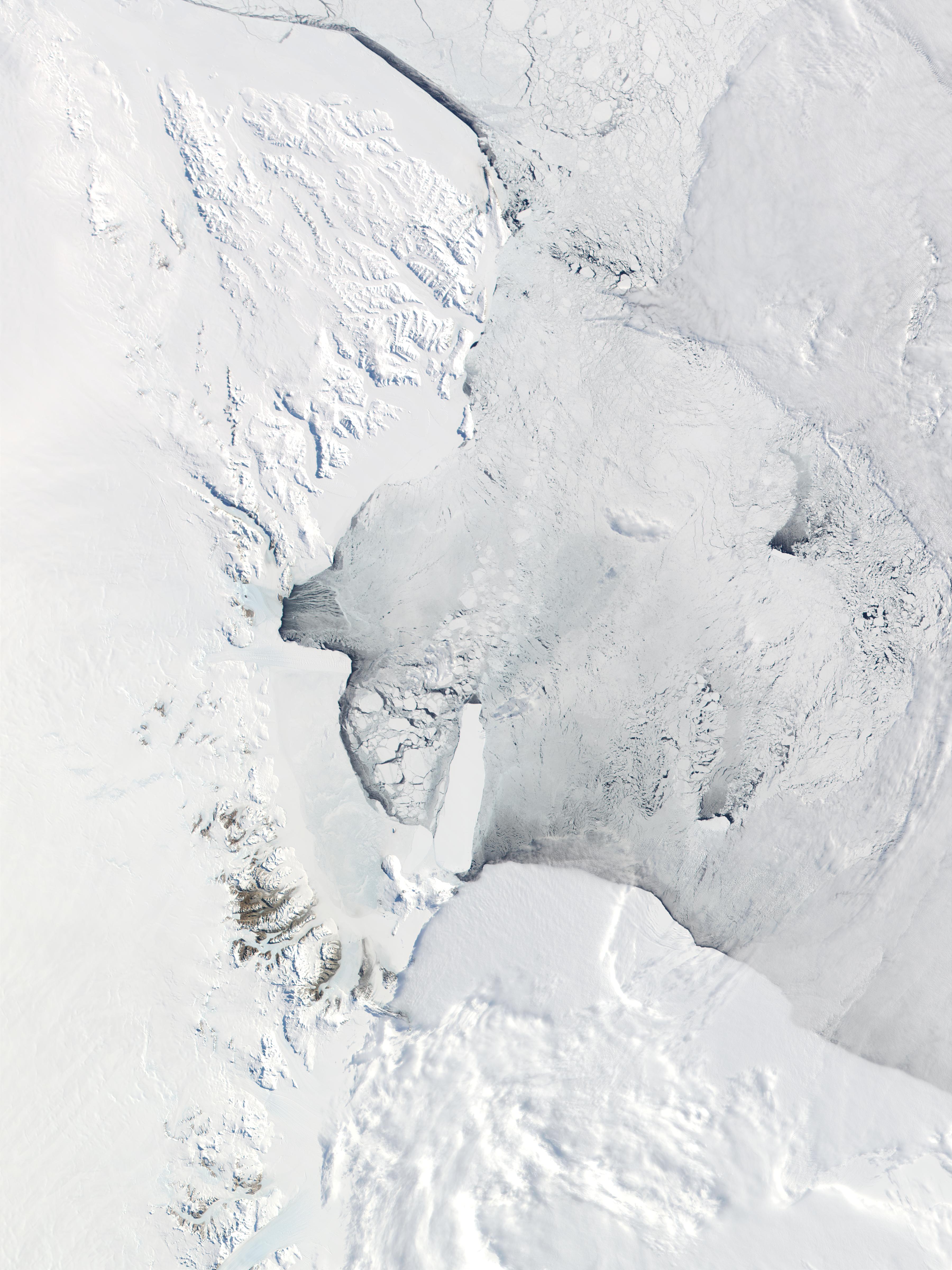 Victoria Land and Ross Ice Shelf, Antarctica - related image preview