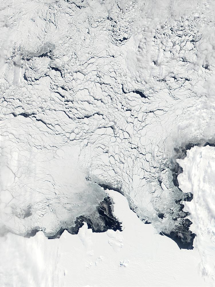 Bakutis Coast, Walgreen Coast, and Amundsen Sea, Antarctica - related image preview
