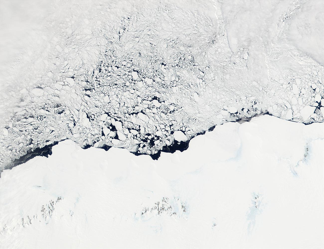 Princess Astrid Coast, Princess Ragnhild Coast, and Prince Harald Coast, Antarctica - related image preview