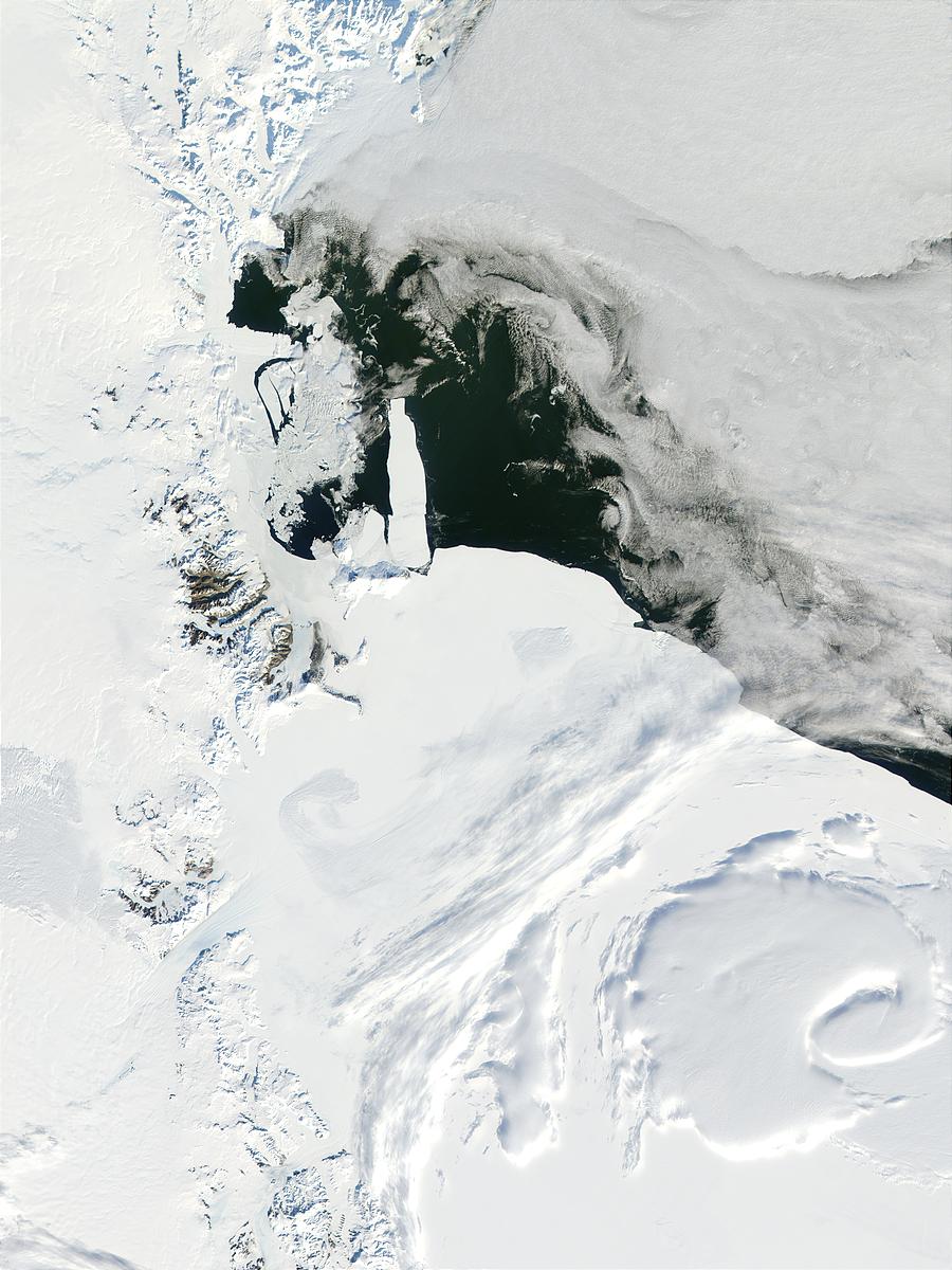 Victoria Land, Ross Sea, and Ross Ice Shelf, Antarctica - related image preview