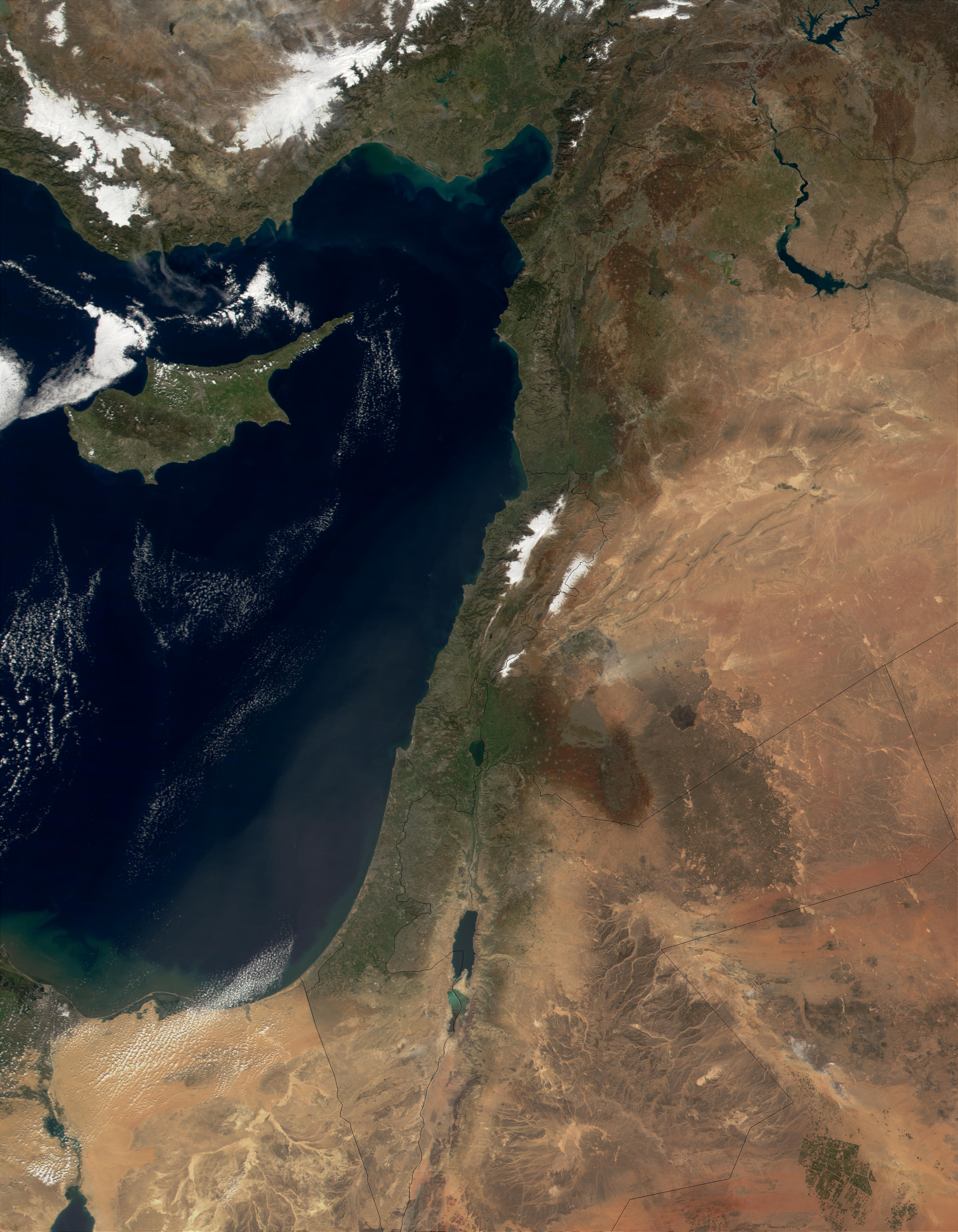 Saharan dust over Middle East - related image preview