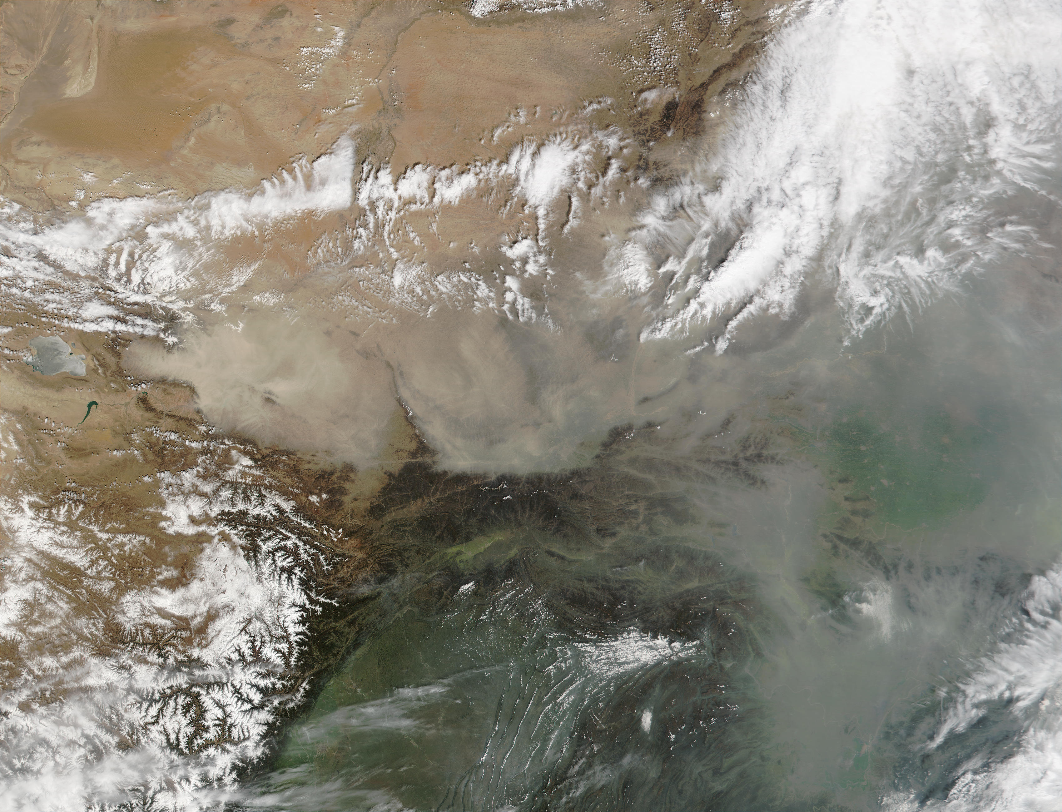 Dust and pollution in Northern China - related image preview
