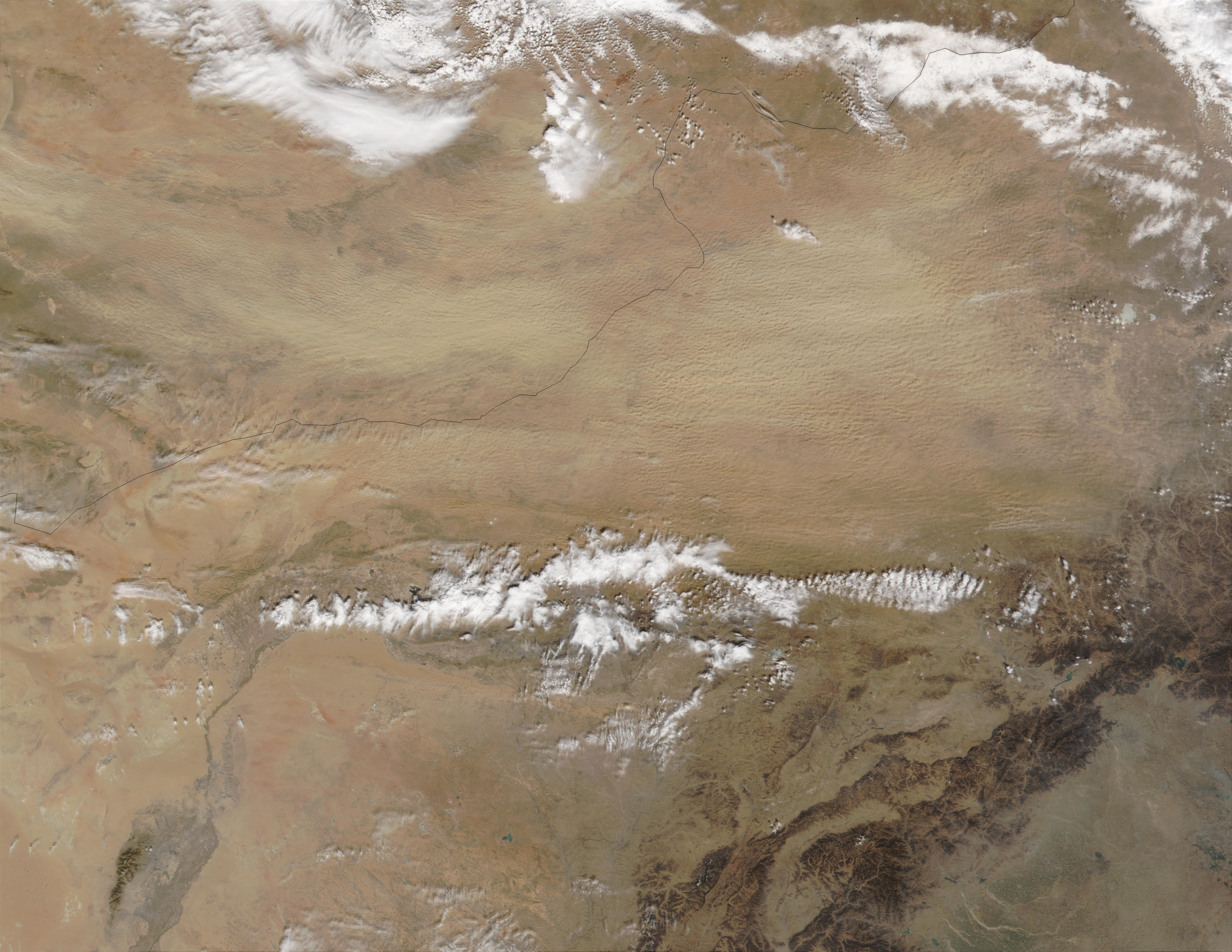 Dust storm in Gobi Desert - related image preview