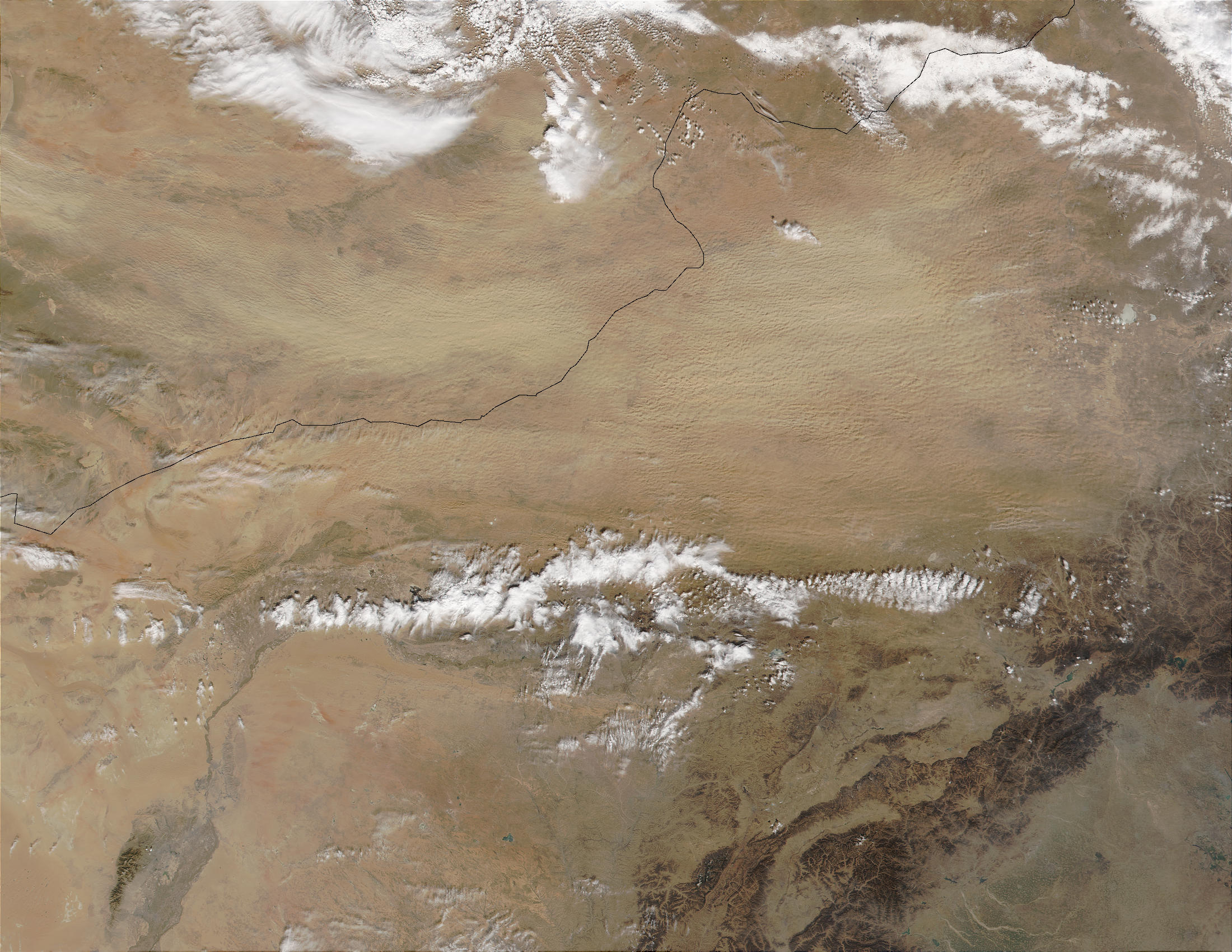Dust storm in Gobi Desert - related image preview