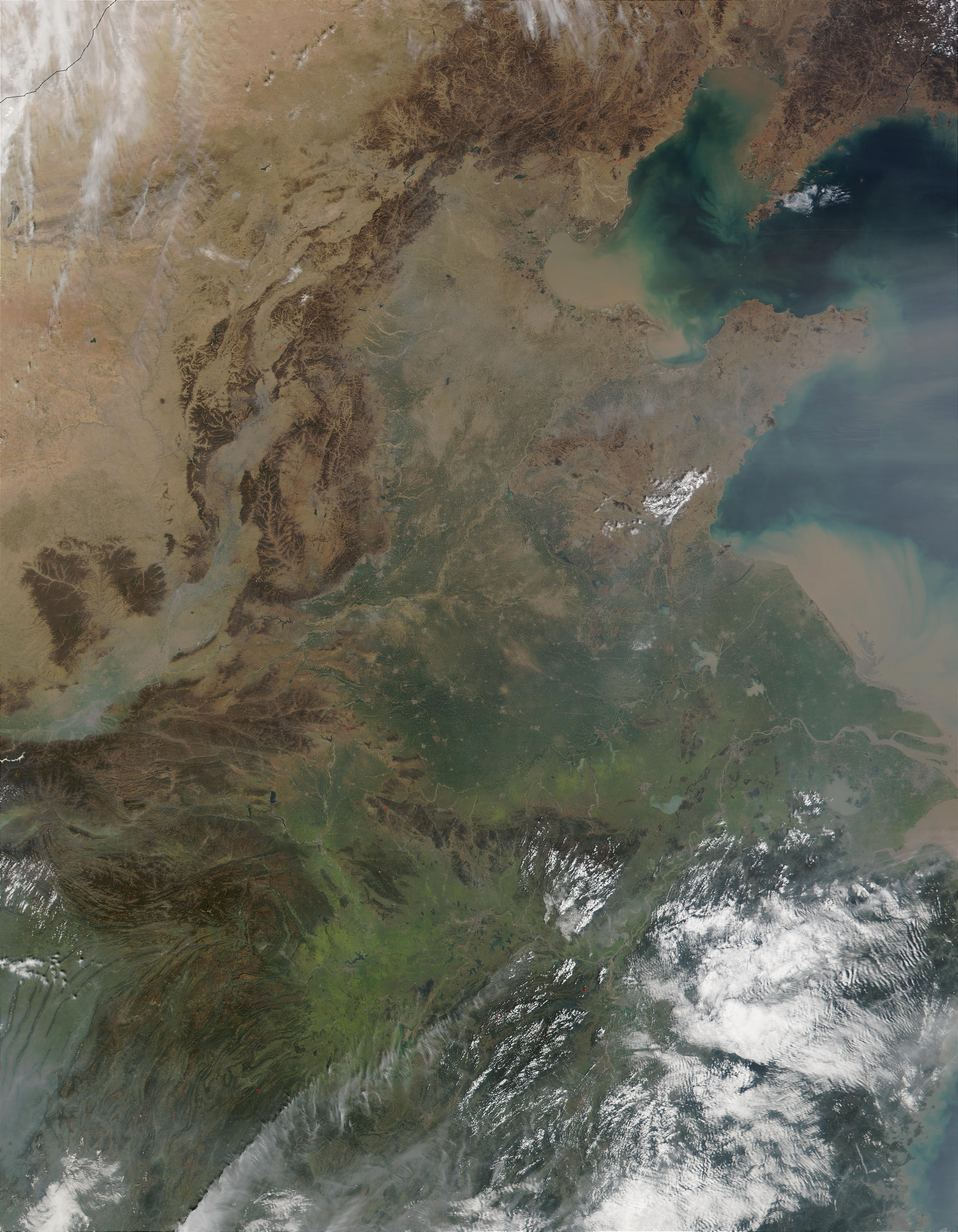 Dust and pollution in China - related image preview
