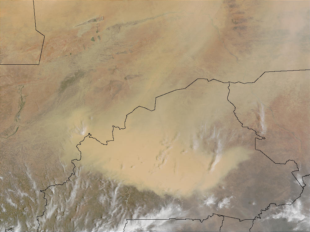 Dust storm in Burkina Faso - related image preview