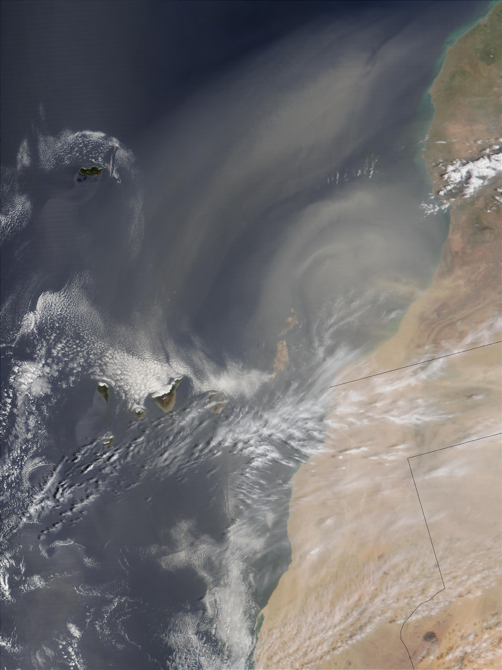 Saharan dust over Canary Islands - related image preview