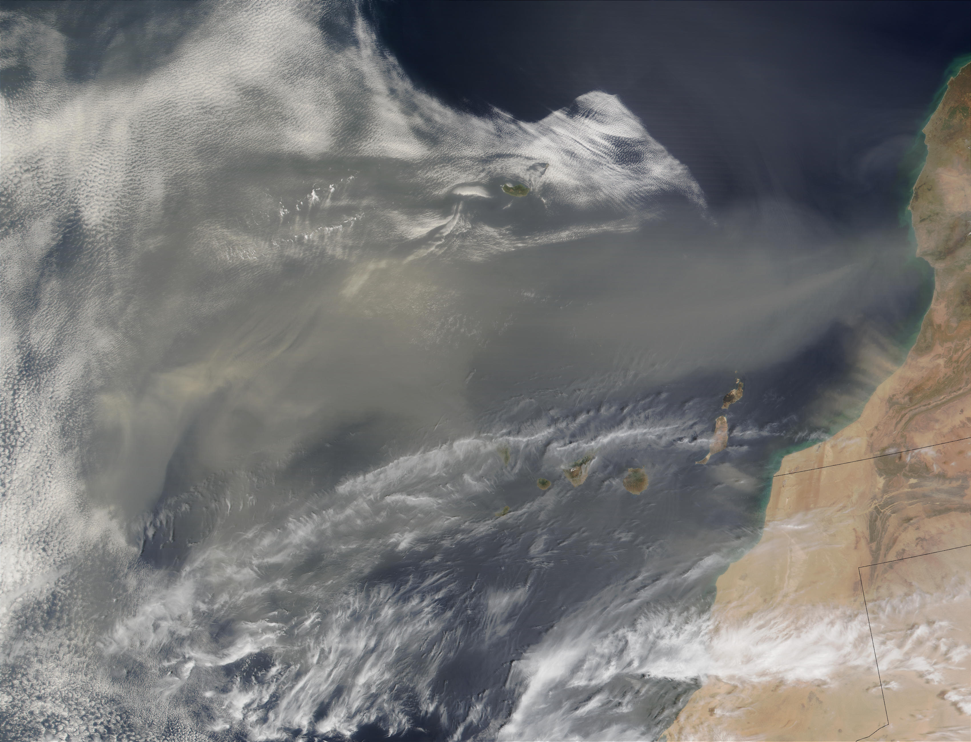 Saharan dust over Canary Islands - related image preview
