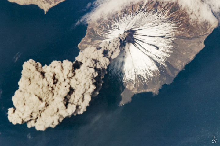 Activity at Cleveland Volcano, Aleutian Islands - related image preview