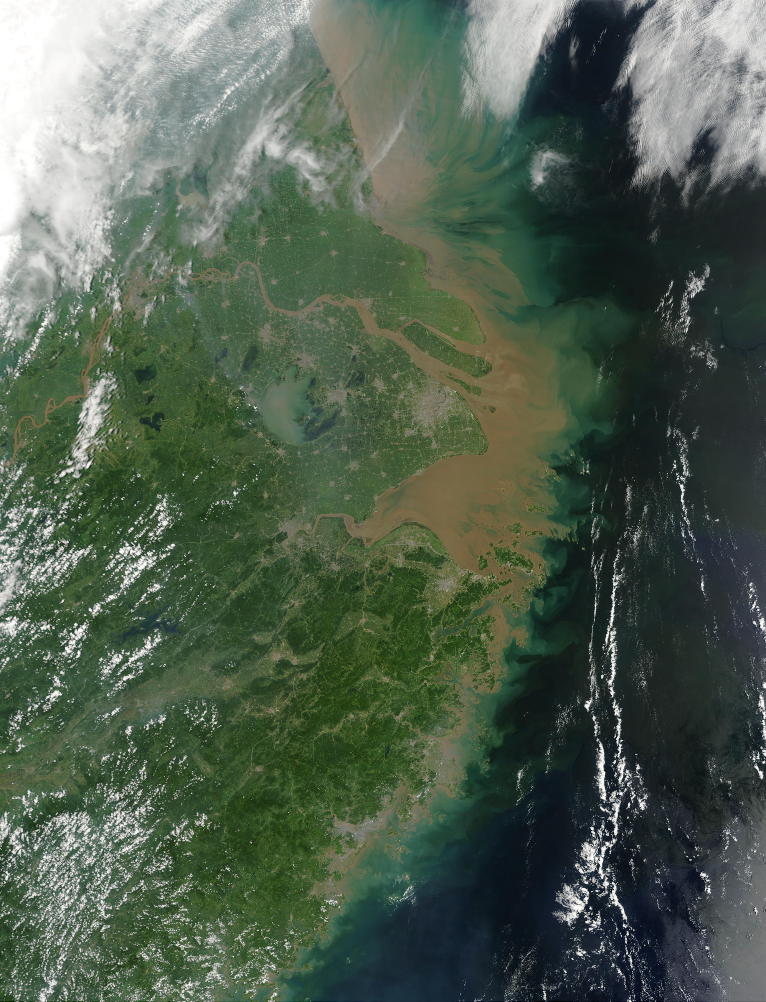 Mouth of the Yangtse River, China - related image preview