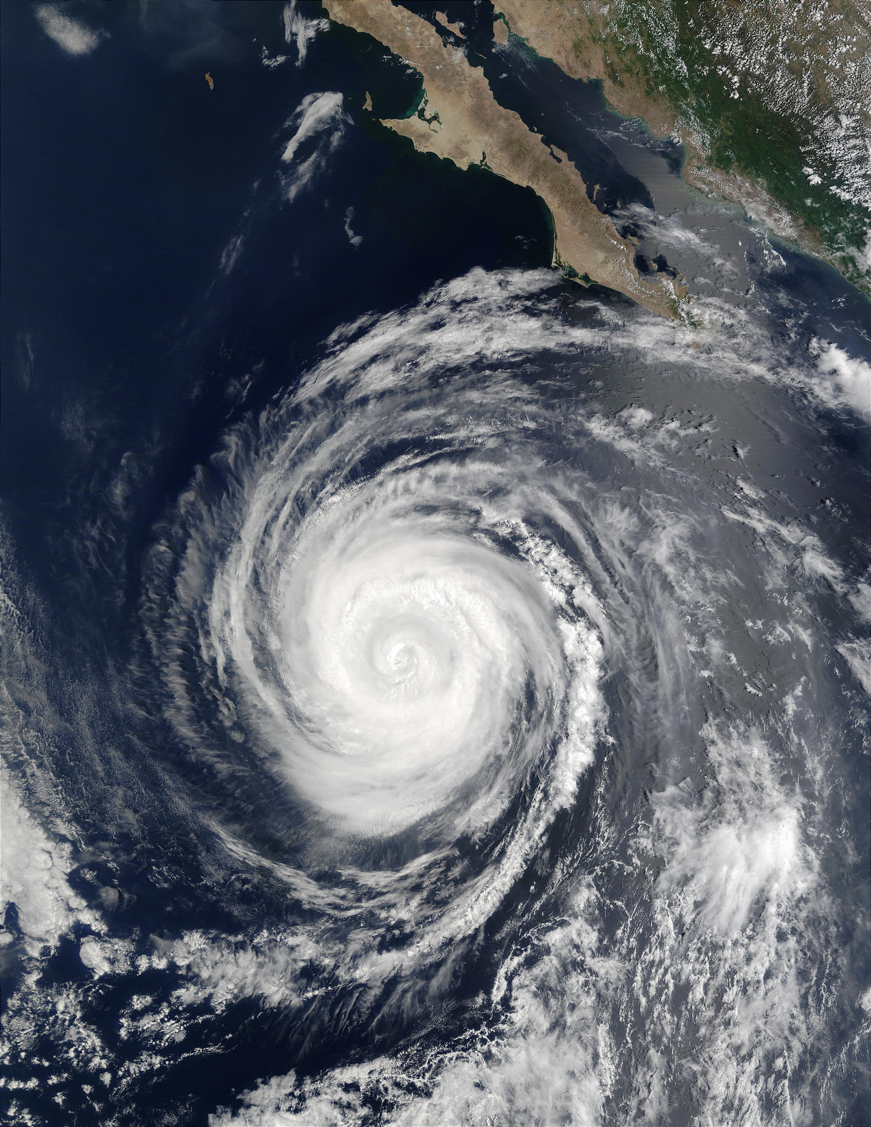 Hurricane Hernan (10E) off Baja California - related image preview