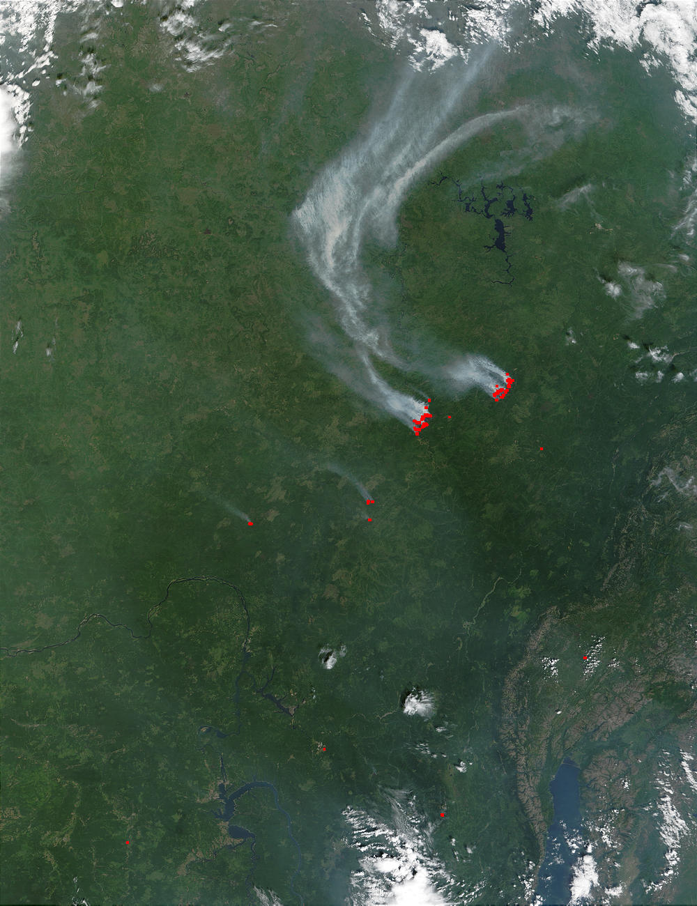 Fires and smoke north of Lake Baikal, Russia - related image preview