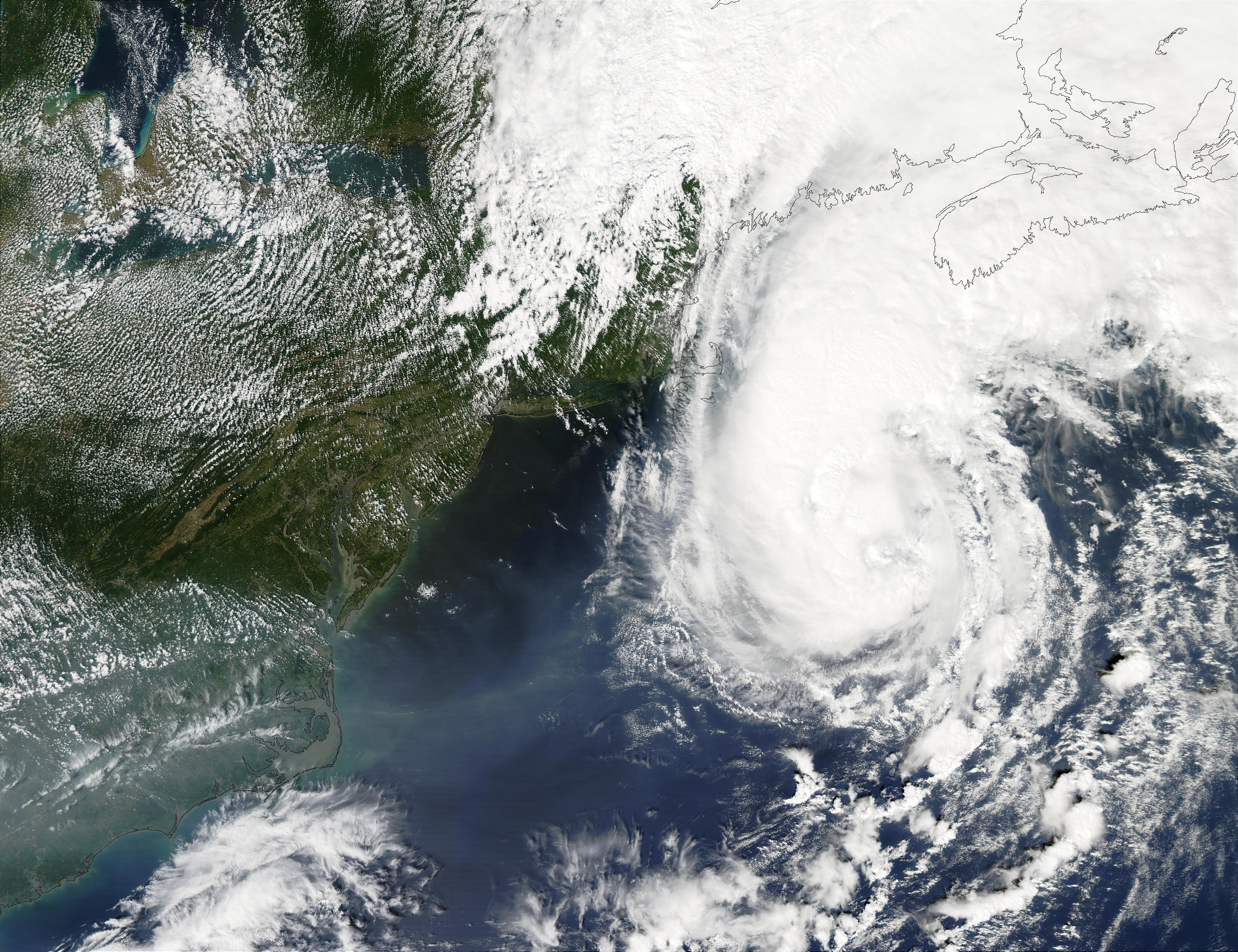 Hurricane Gustav off New England - related image preview