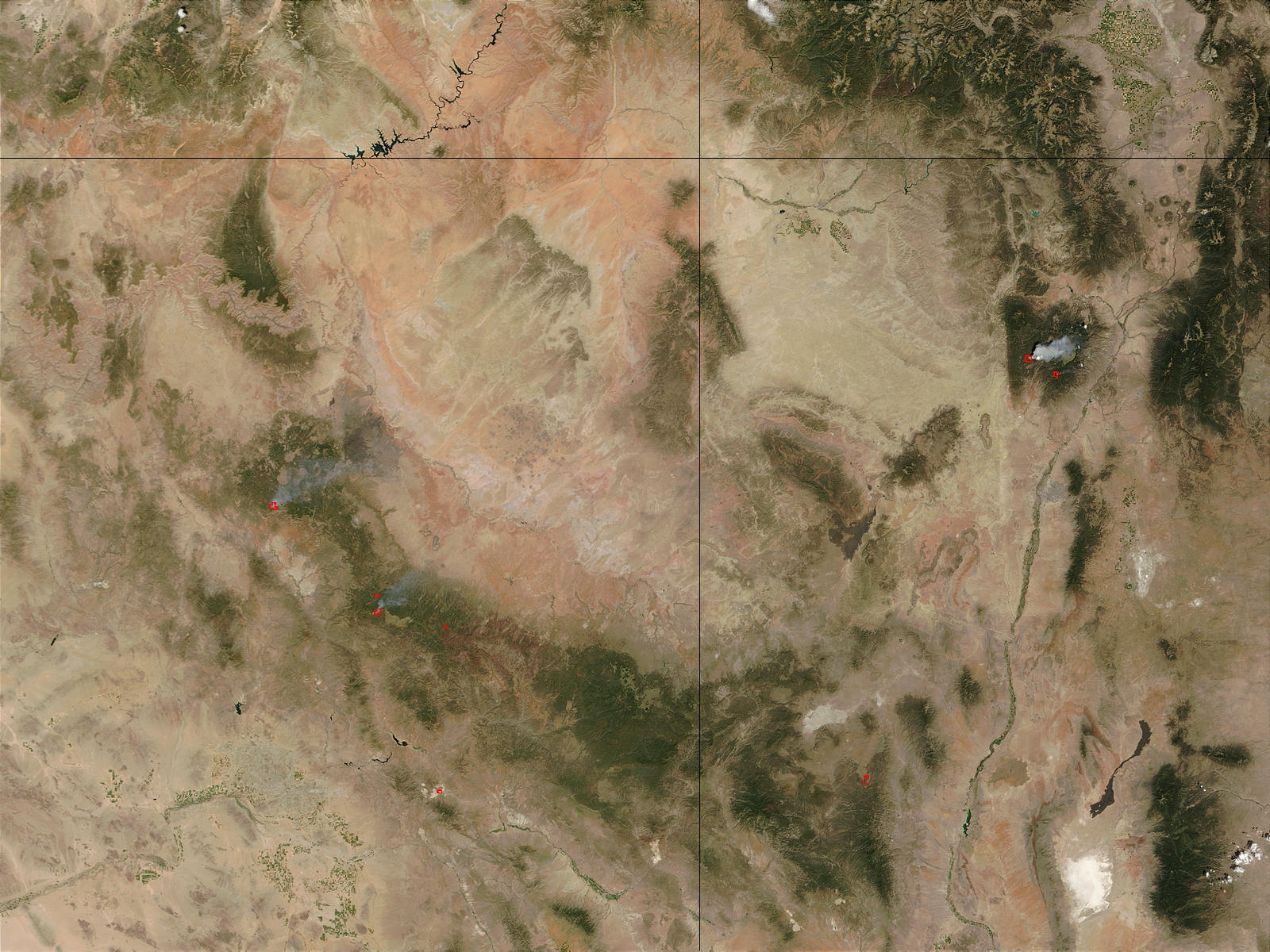 Fires in Arizona and New Mexico - related image preview