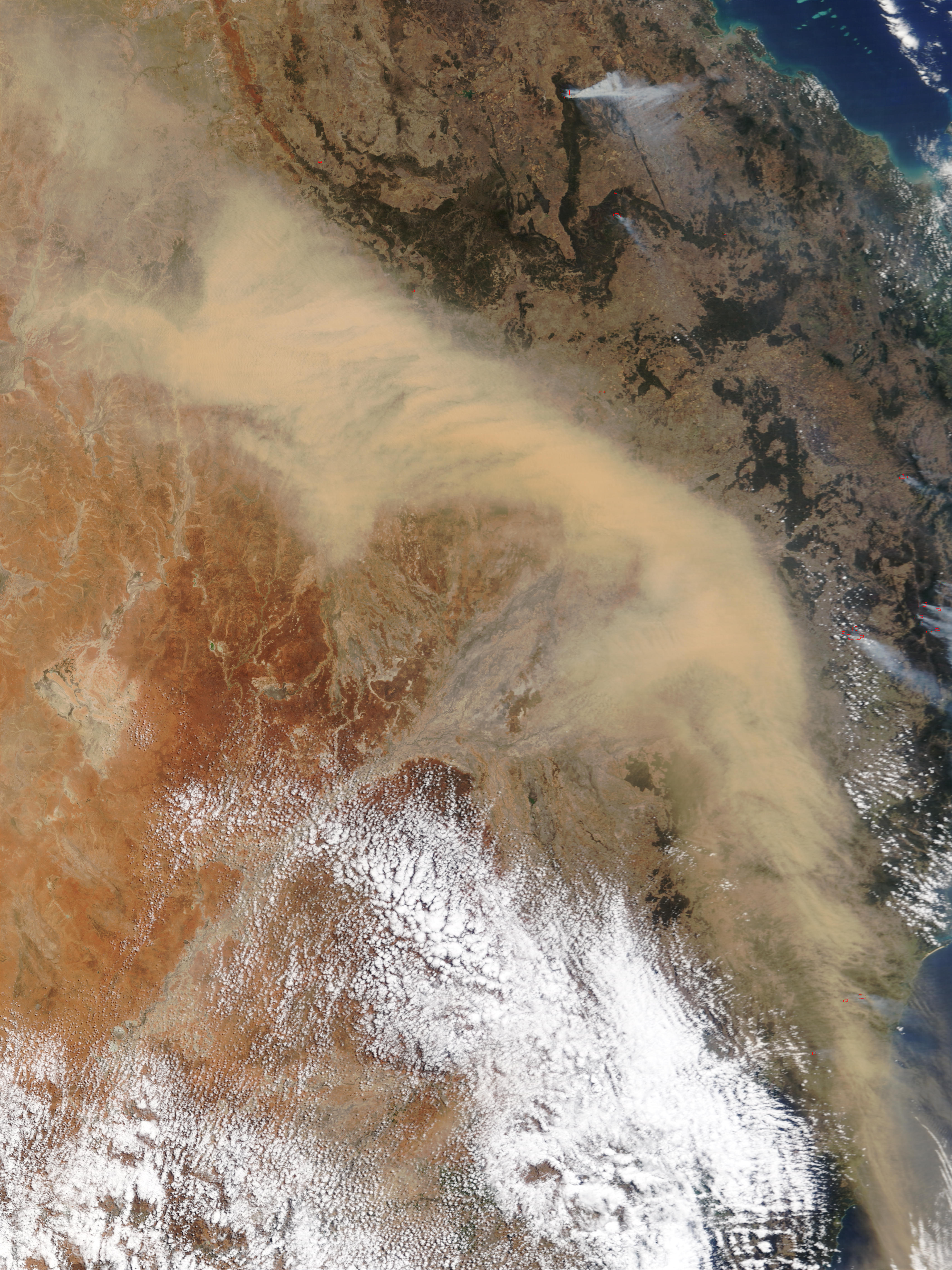 Dust storm and fires in Eastern Australia - related image preview