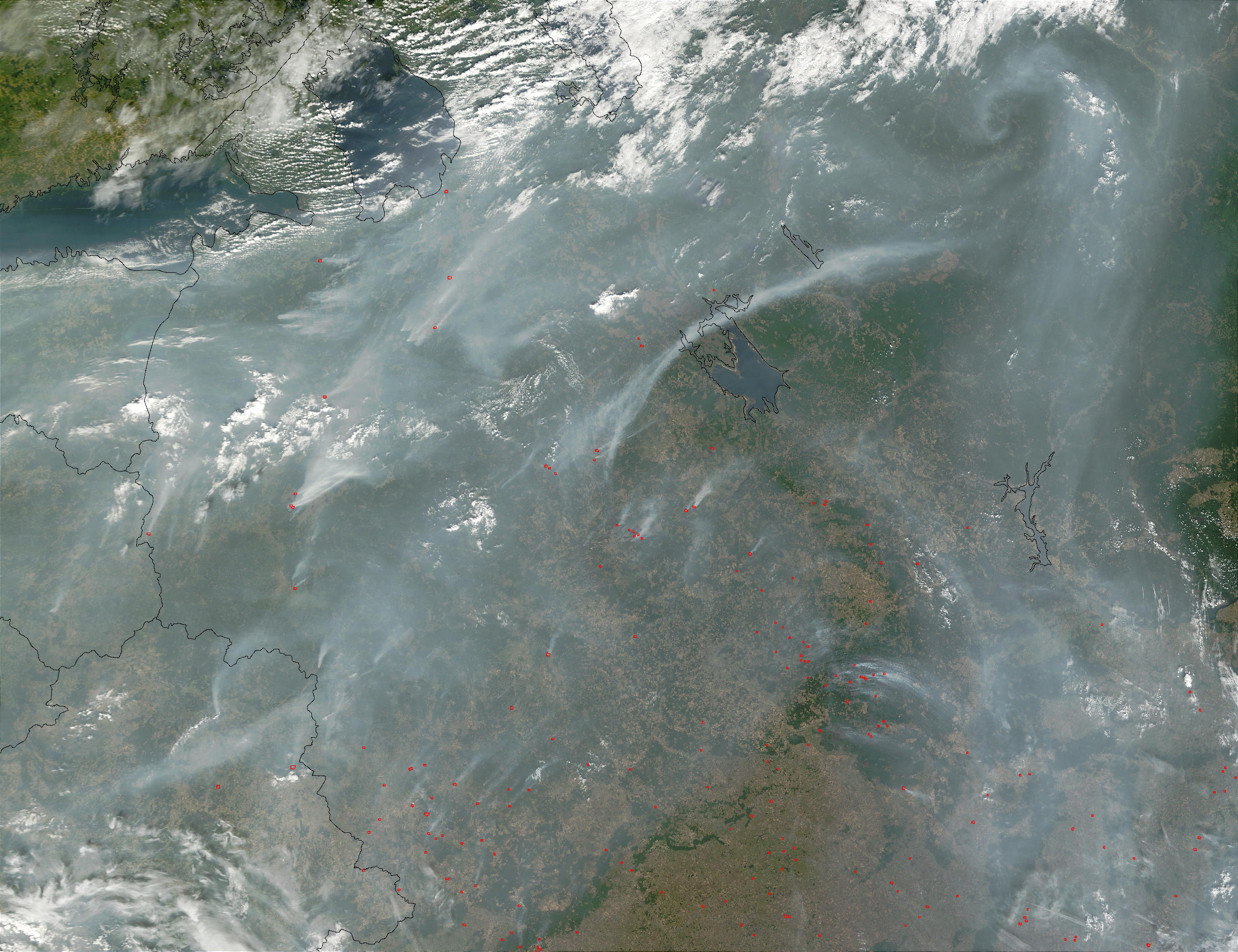 Fires and smoke in Western Russia - related image preview