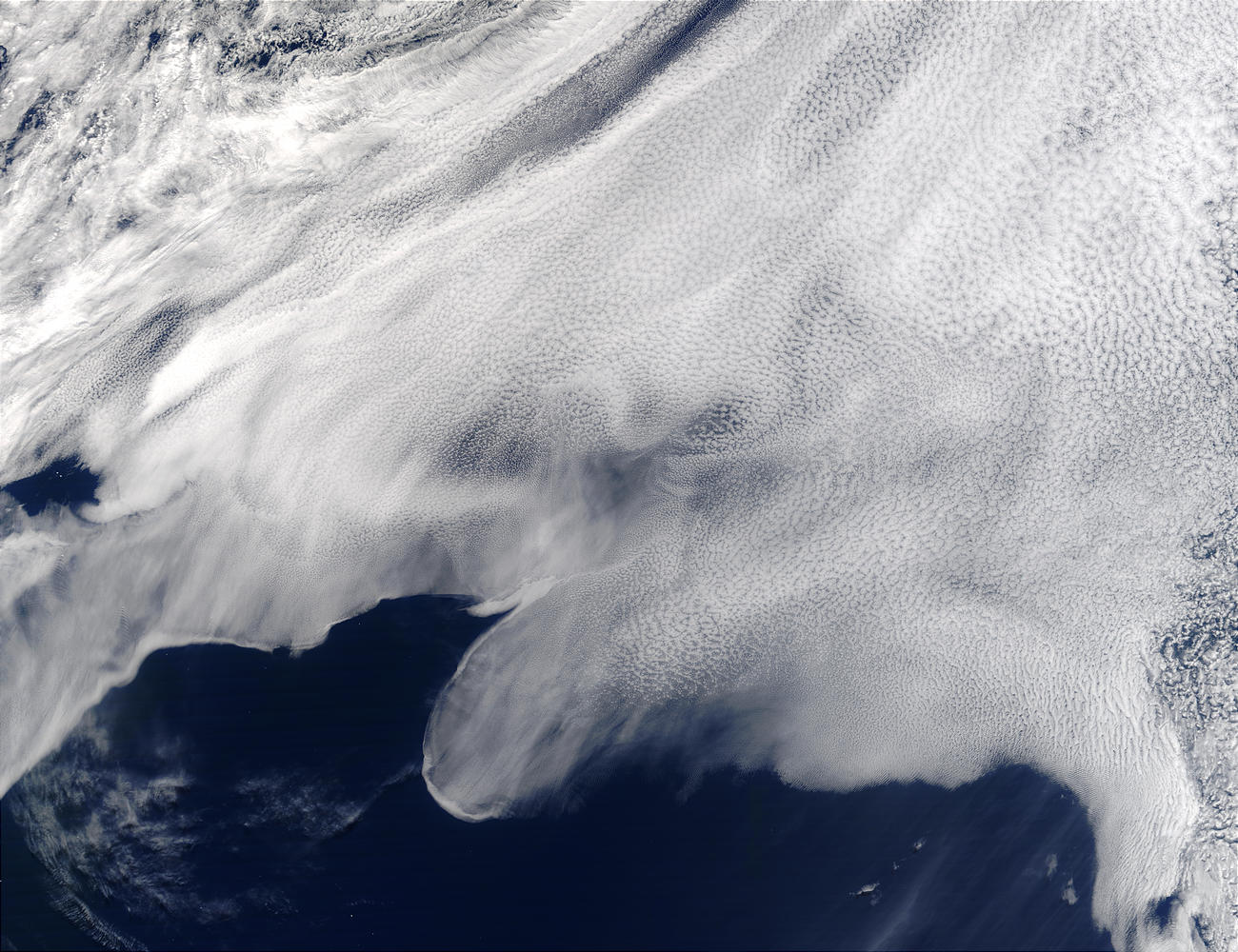 Stratocumulus cloud in South Pacific Ocean - related image preview
