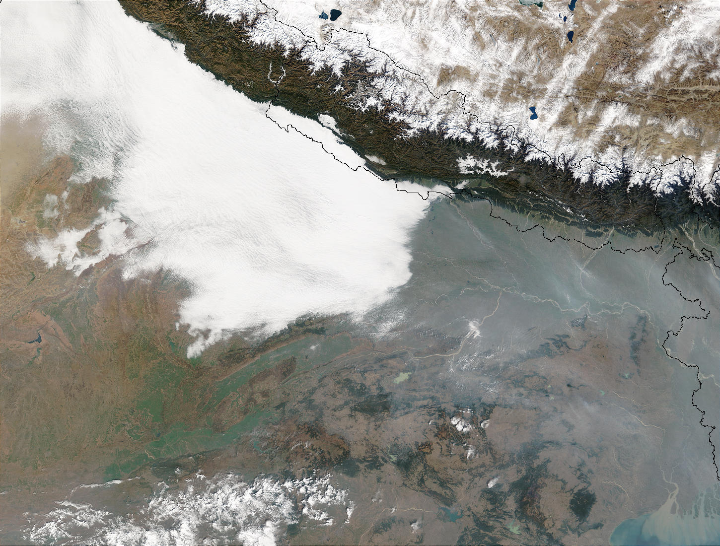 Haze and smog in Northern India - related image preview