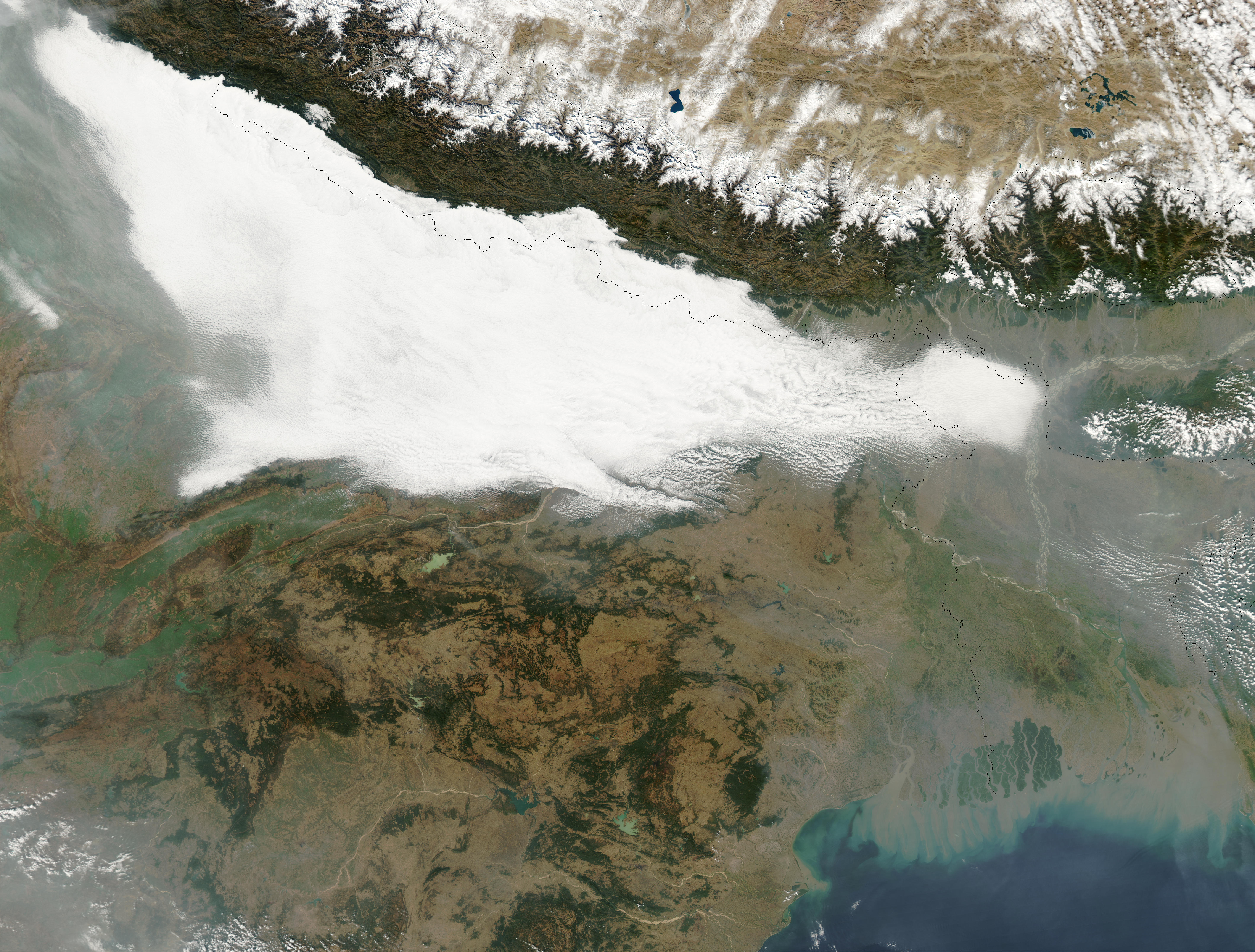 Haze and smog in Northern India and Bangladesh - related image preview