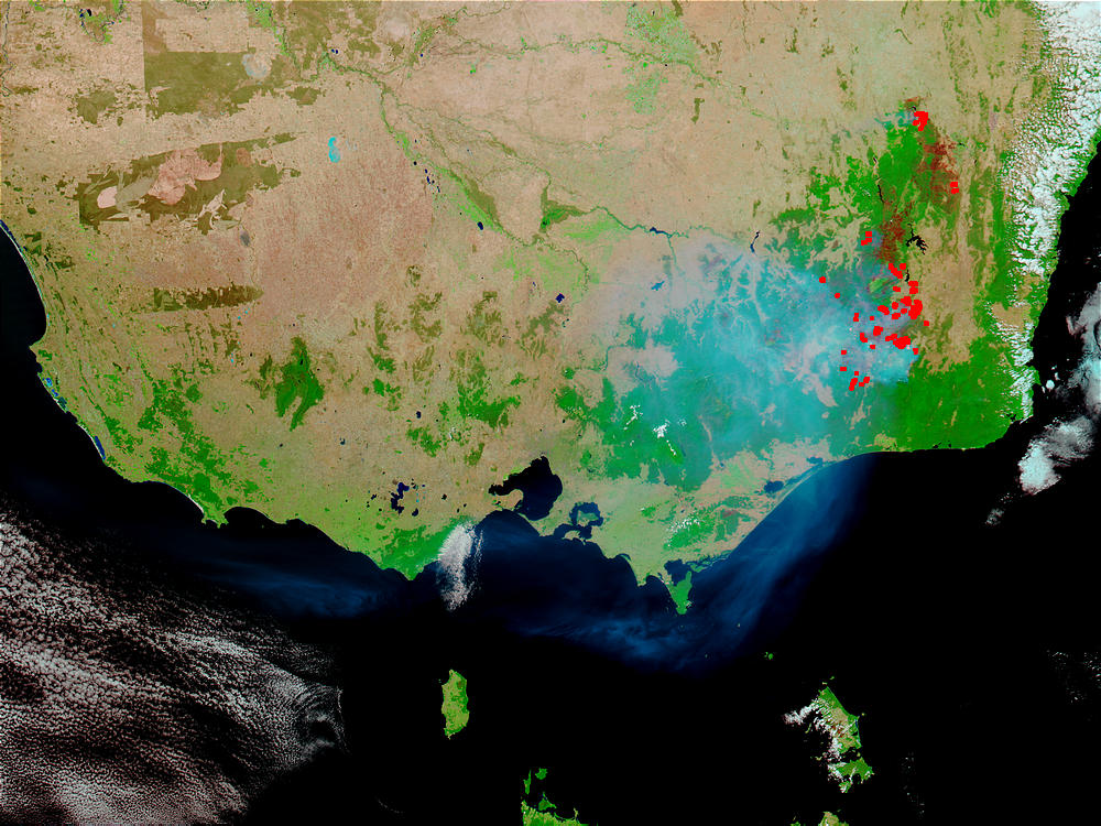 Fires and burn scars in Southeast Australia - related image preview