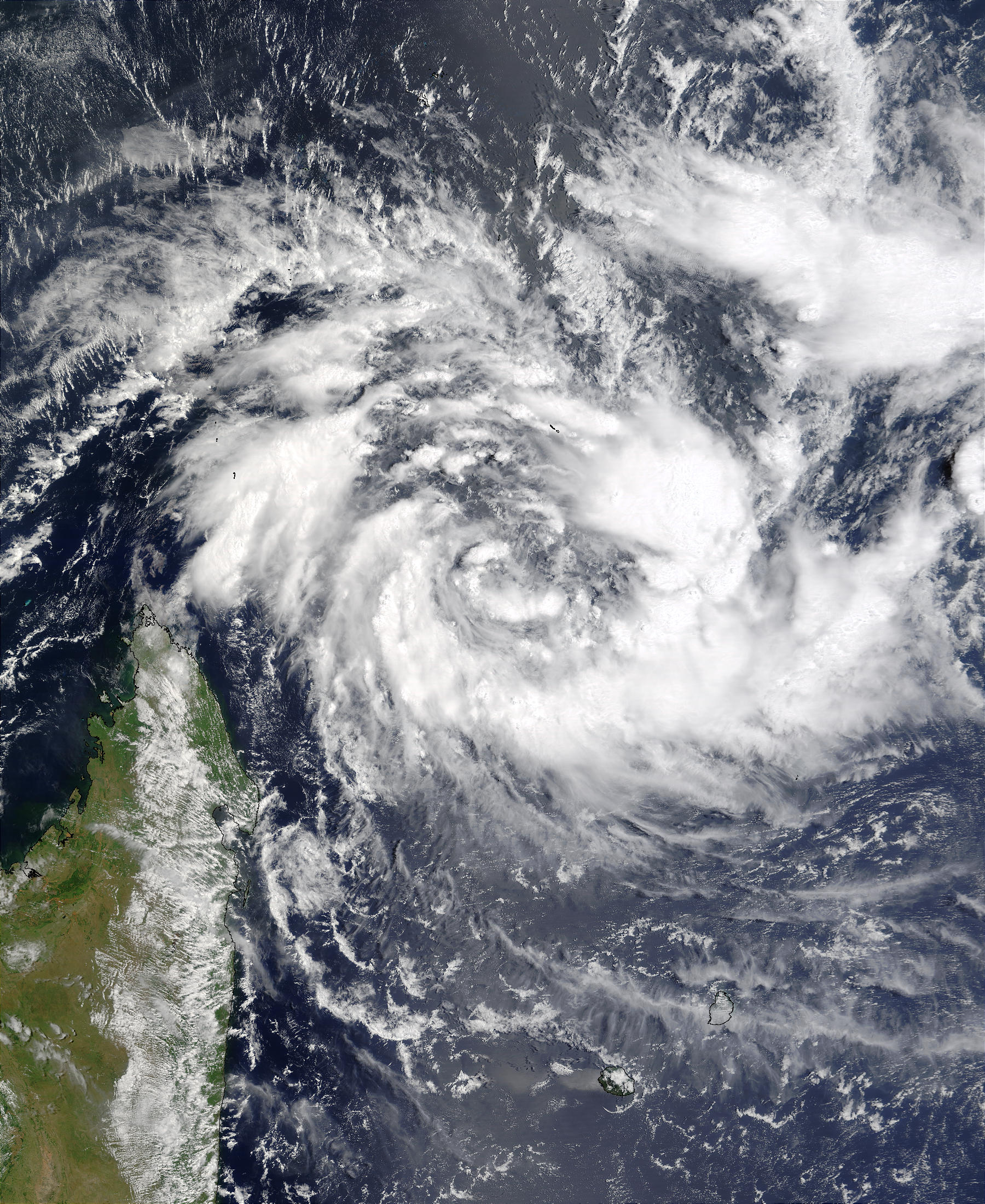 Tropical Cyclone 16S off Madagascar, Indian Ocean - related image preview