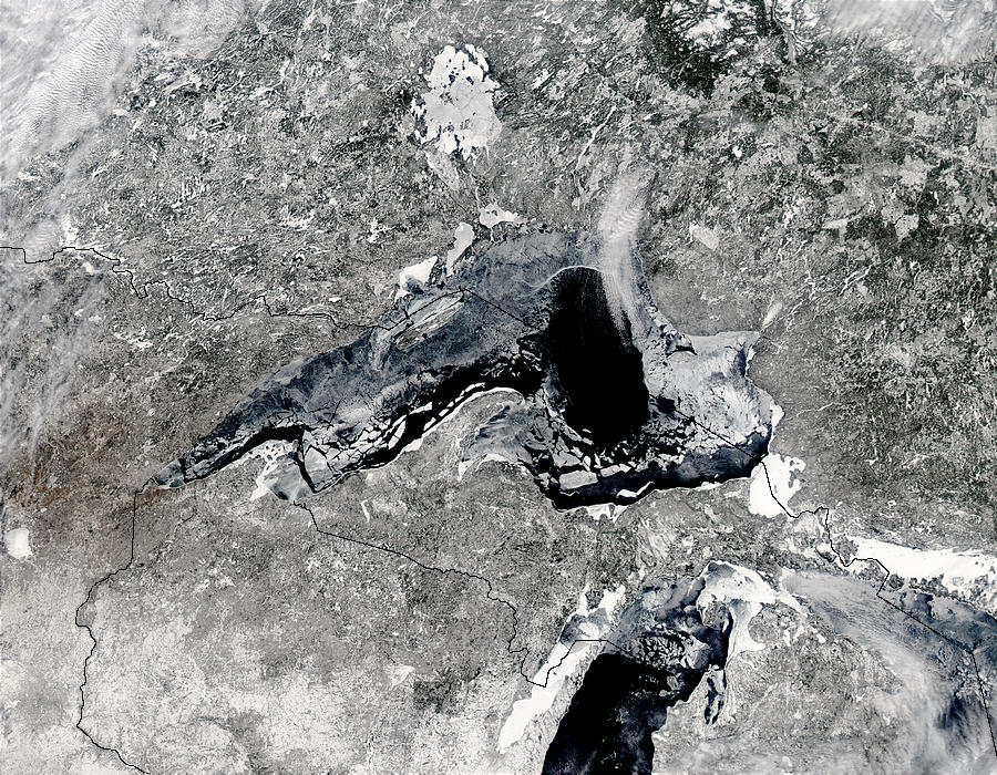 Frozen Lake Superior - related image preview