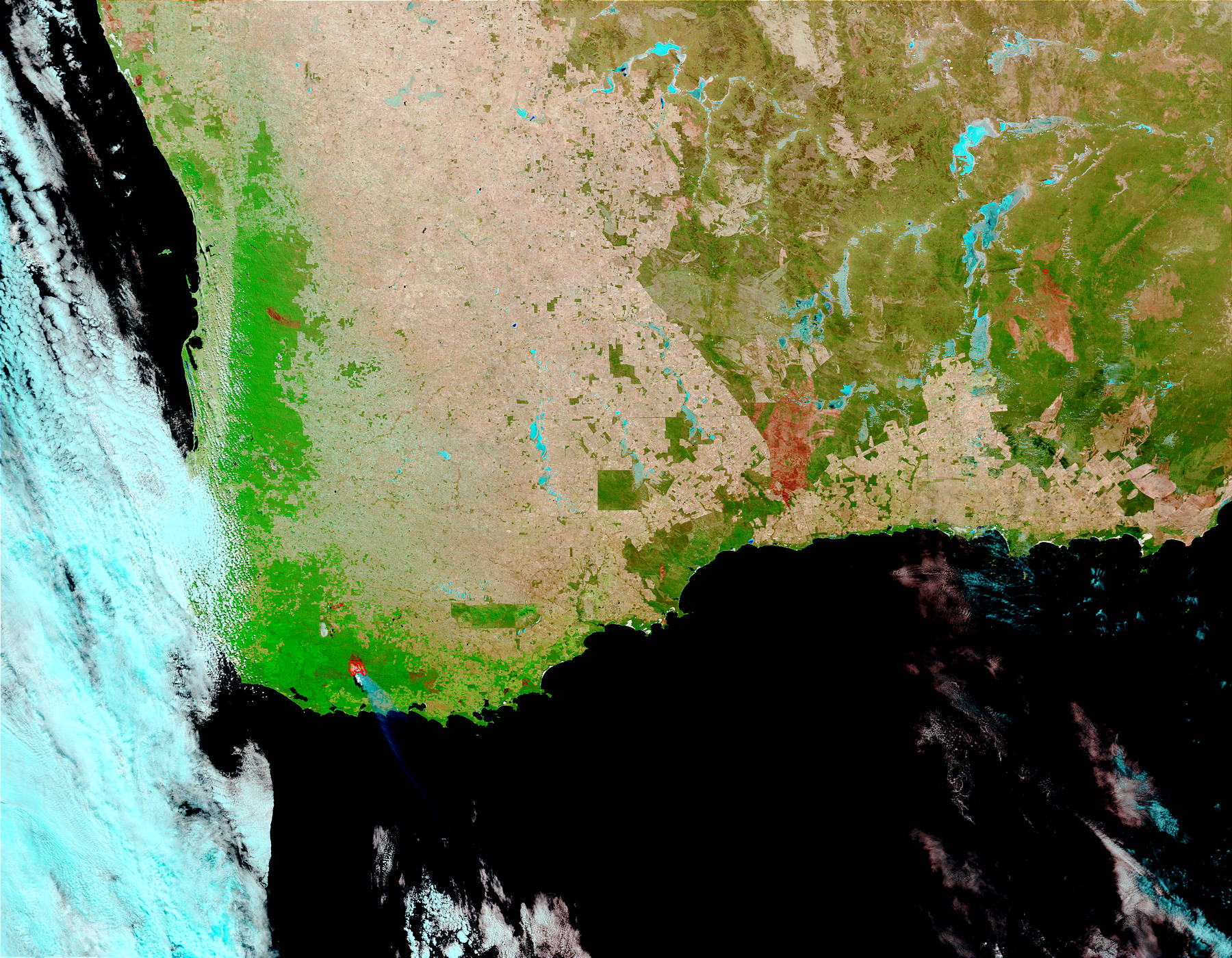 Wildfire in Southwest Australia - related image preview