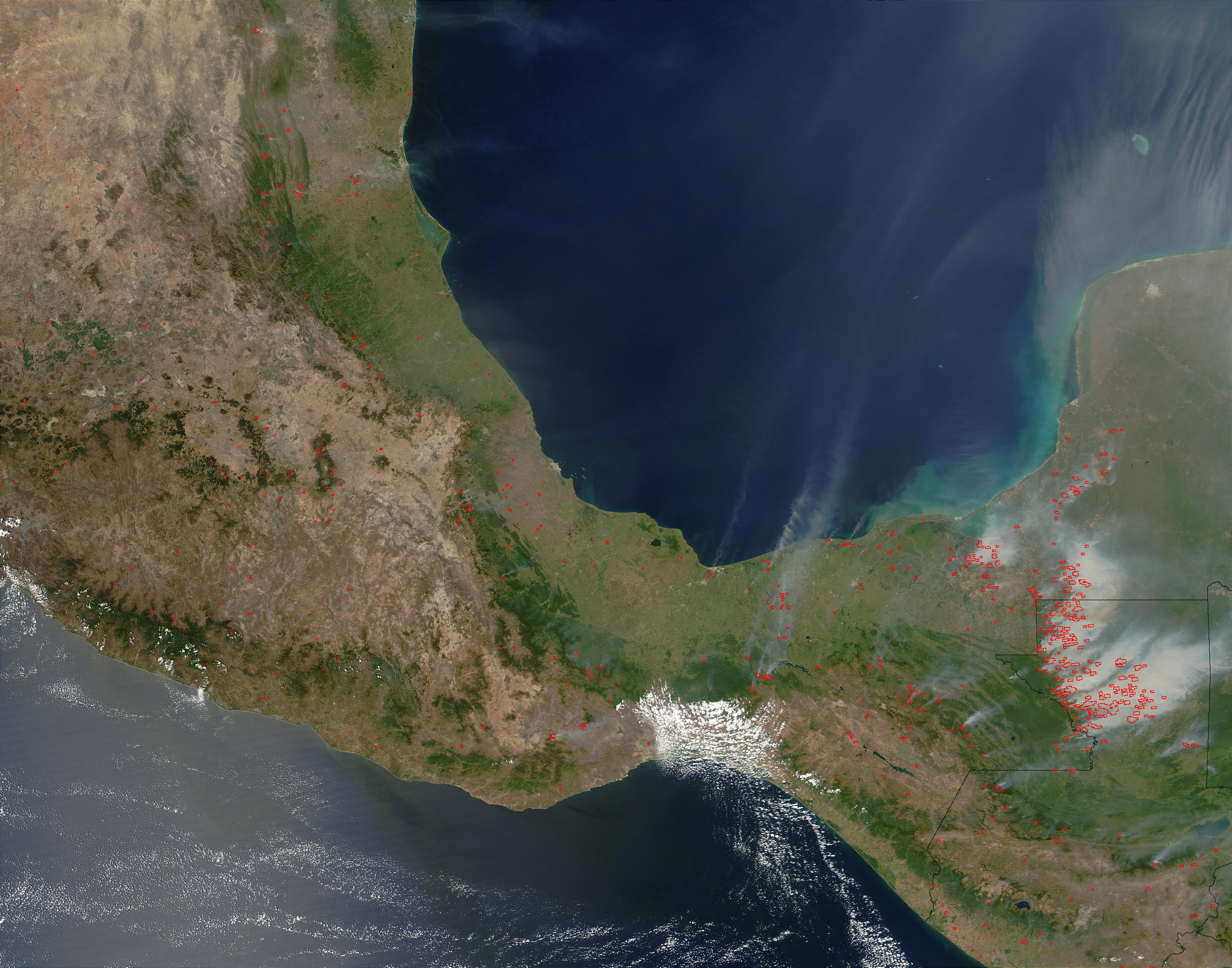 Fires and smoke in Mexico and Guatemala - related image preview