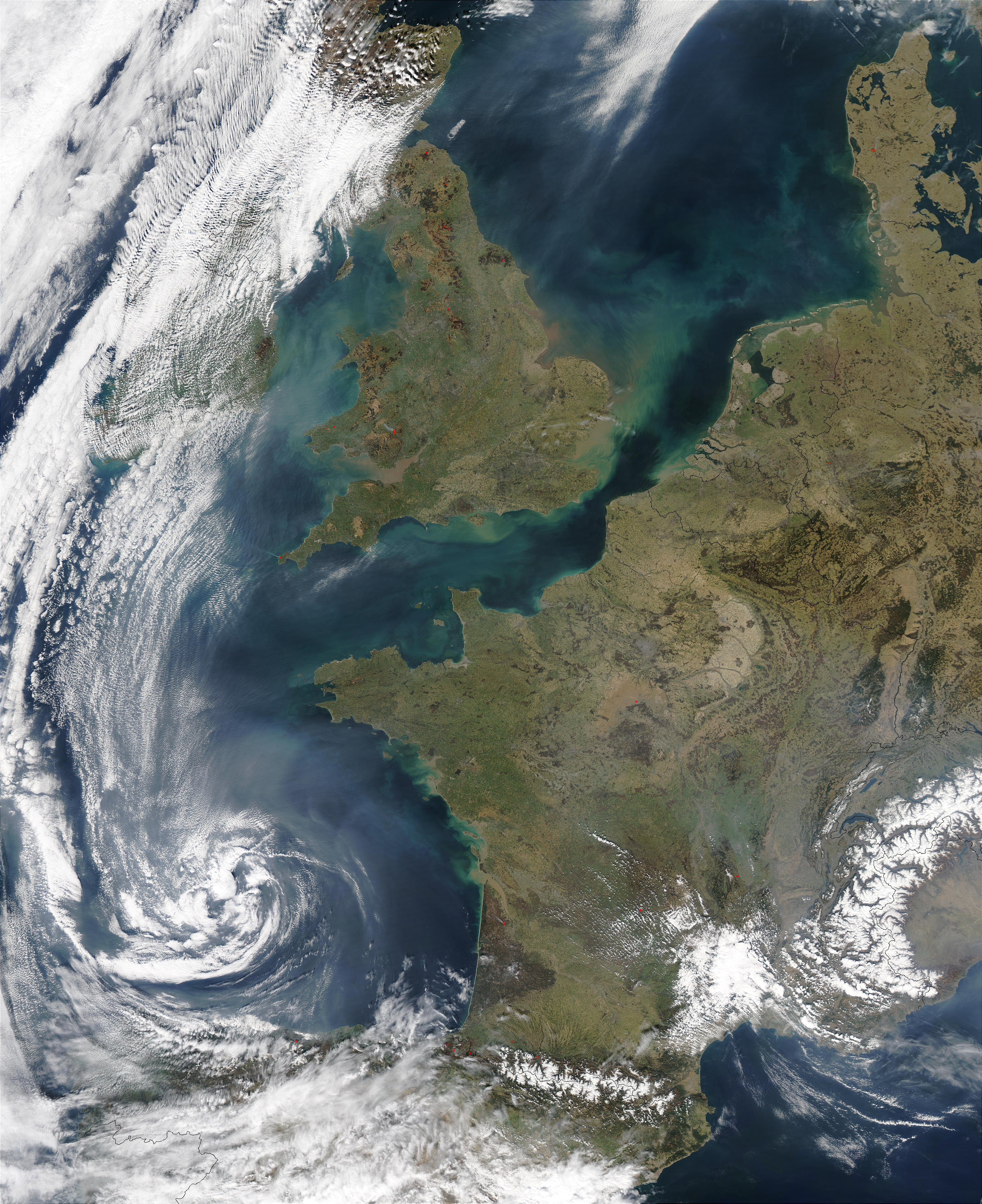 Pollution and smoke off France and United Kingdom - related image preview