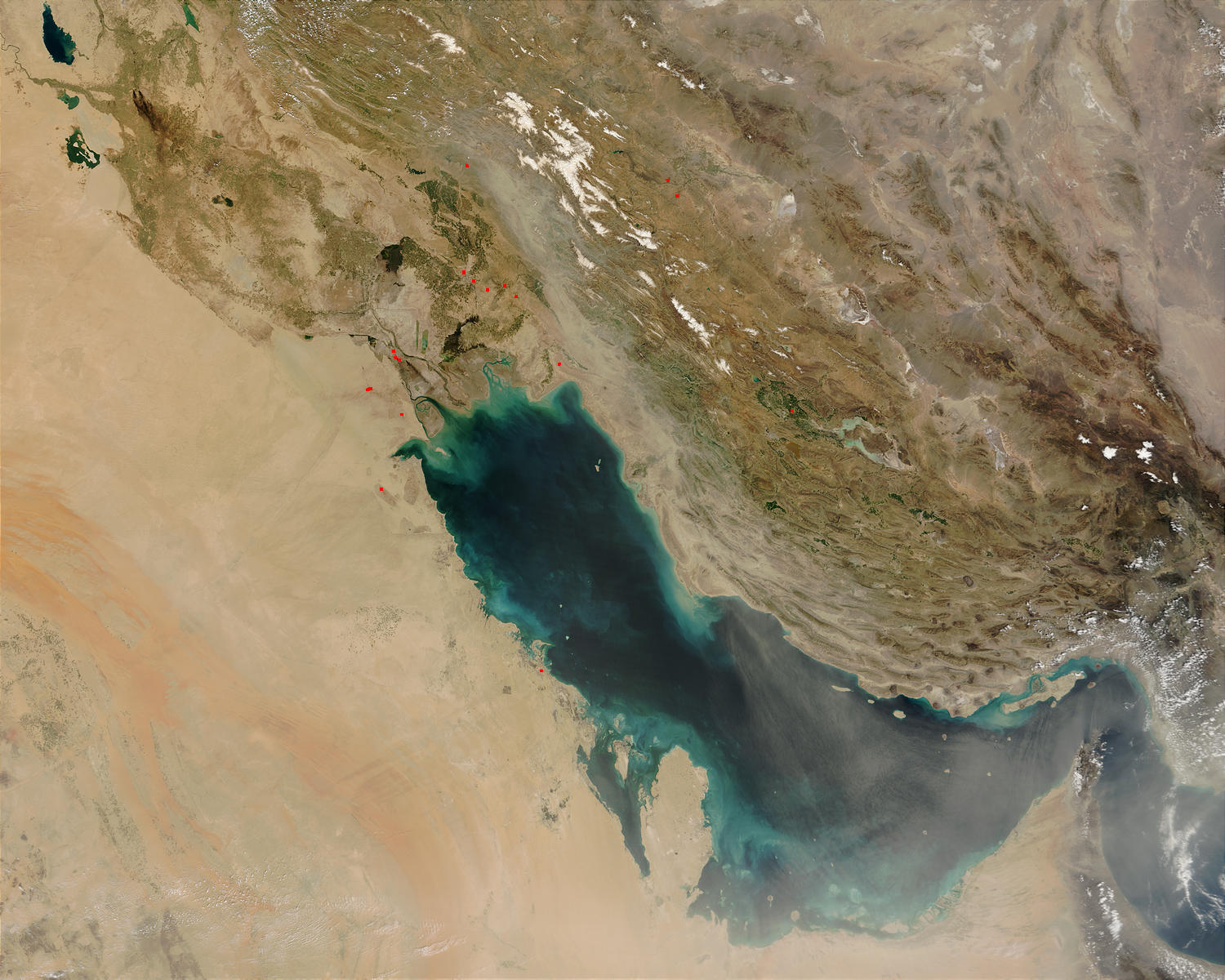 Dust storm across the Persian Gulf - related image preview