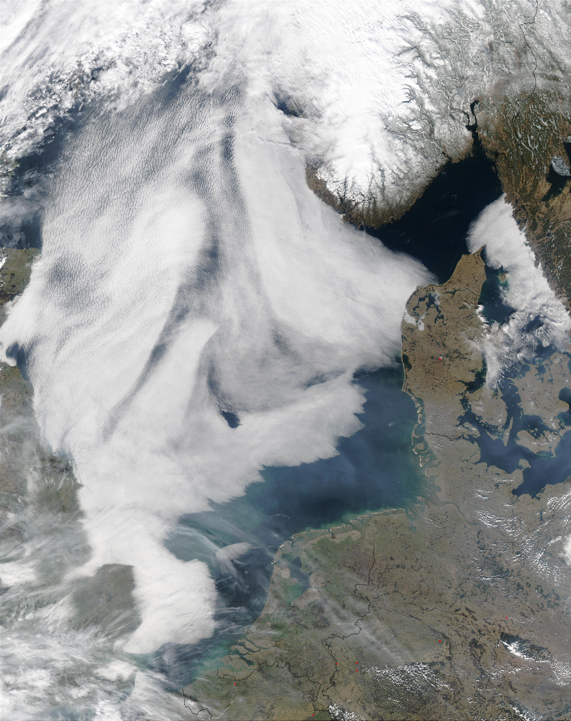 Fog in the North Sea - related image preview