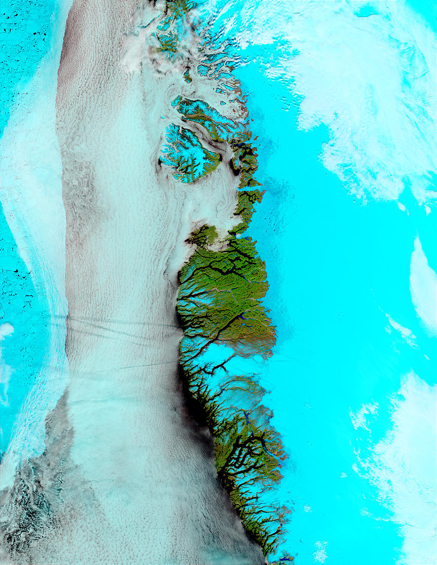 Meltwater ponds along Greenland West Coast (false color) - related image preview