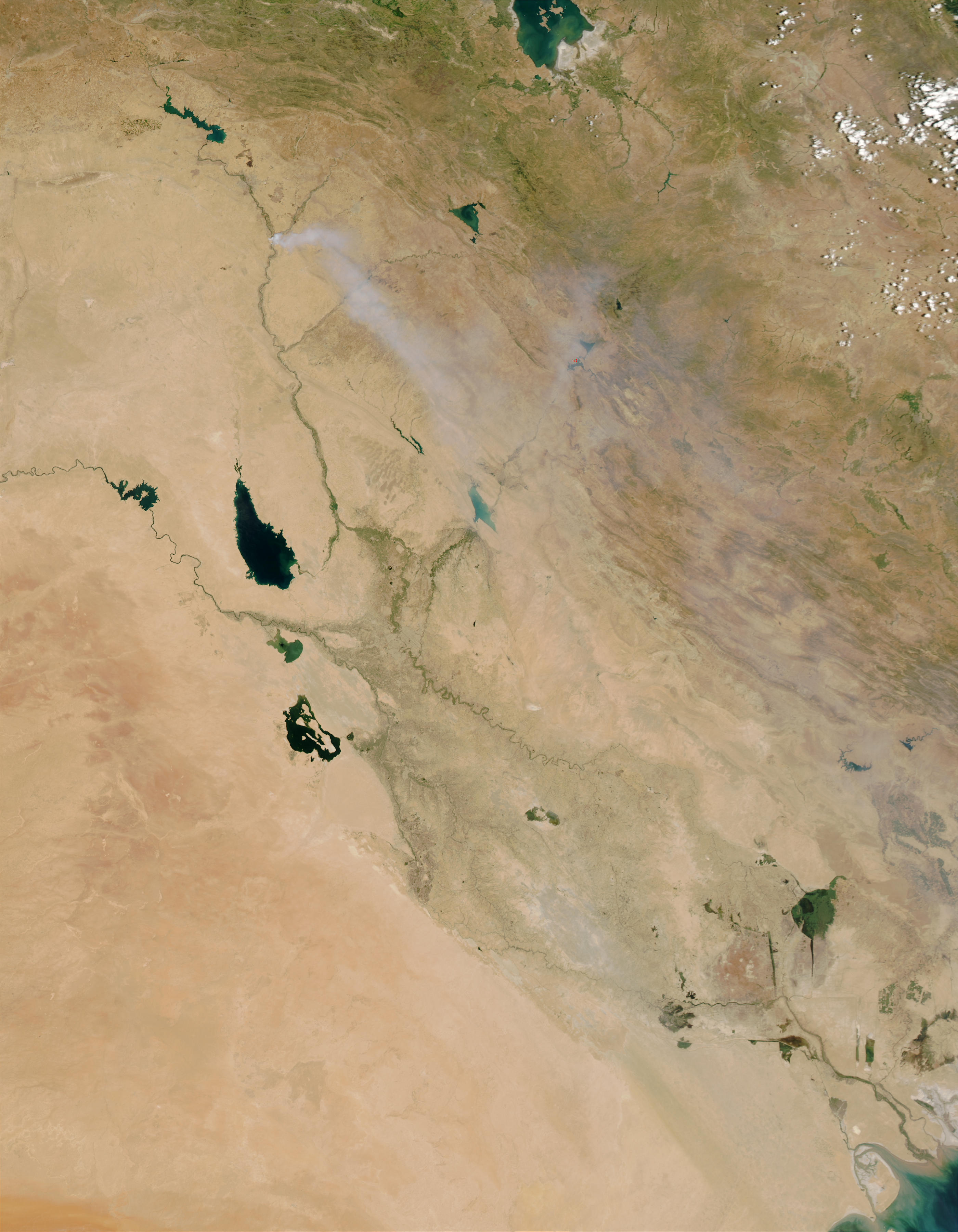 Toxic sulfur smoke across Iraq - related image preview
