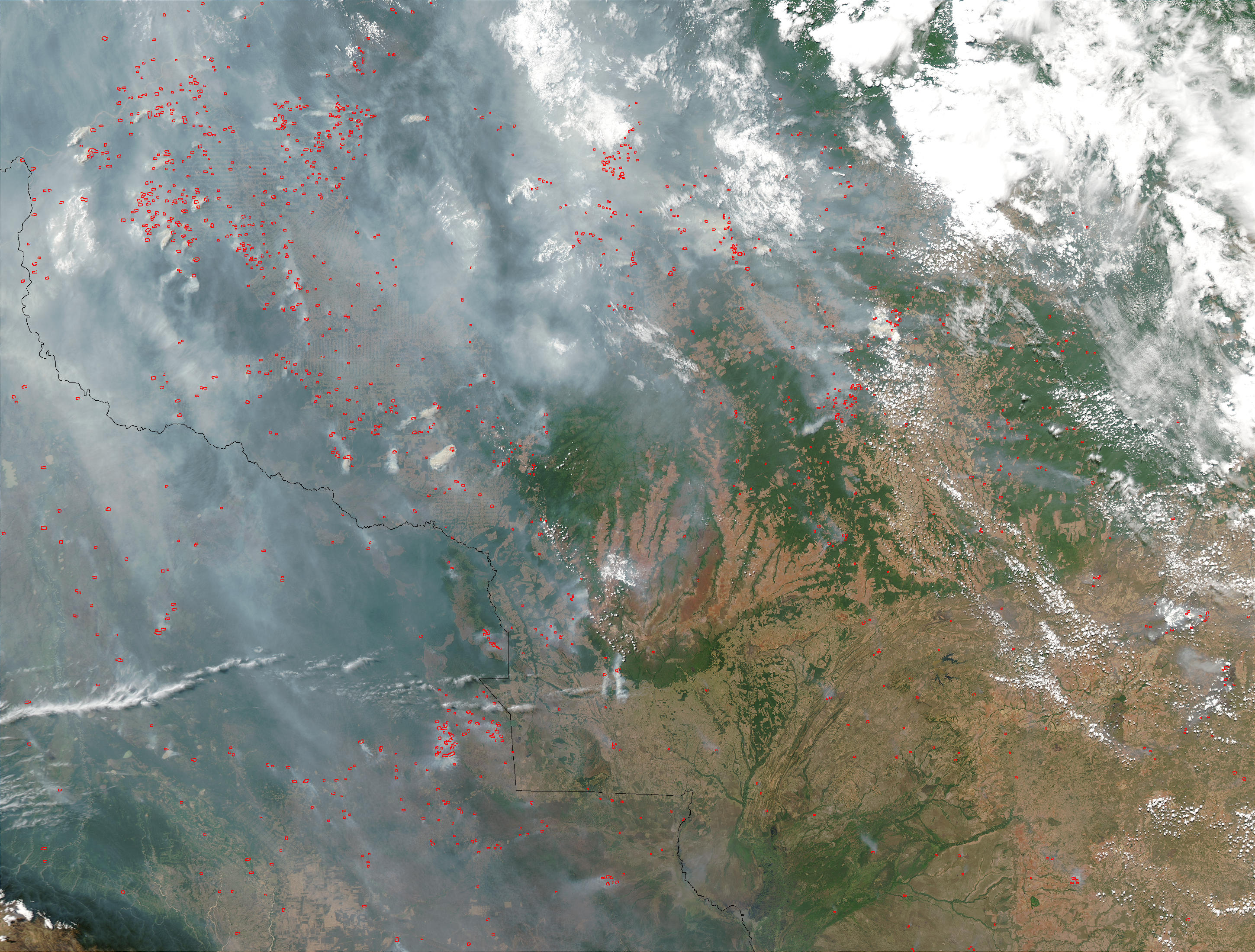 Fires and smoke across Mato Grosso, Brazil - related image preview
