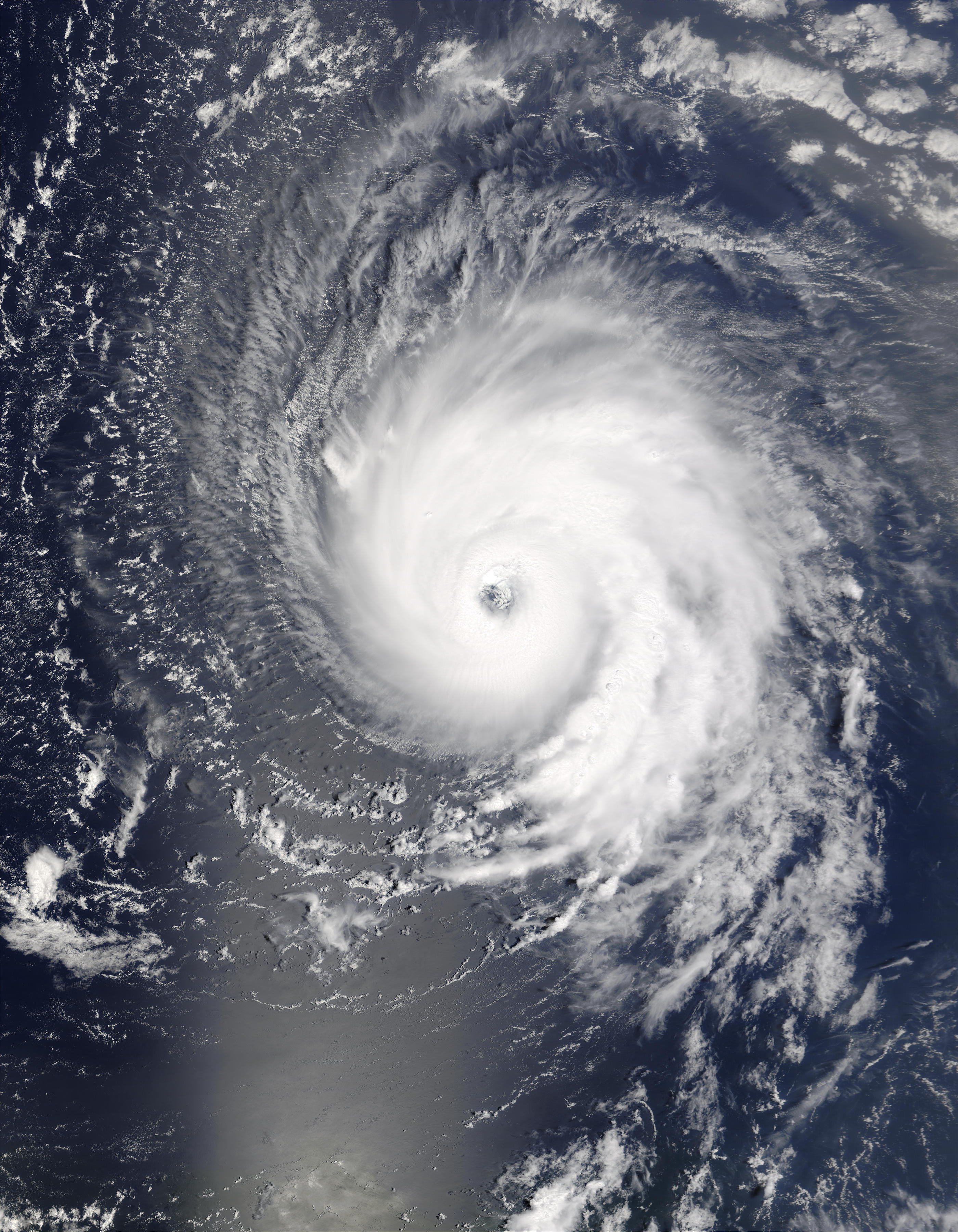 Hurricane Isabel (13L), Atlantic Ocean - related image preview