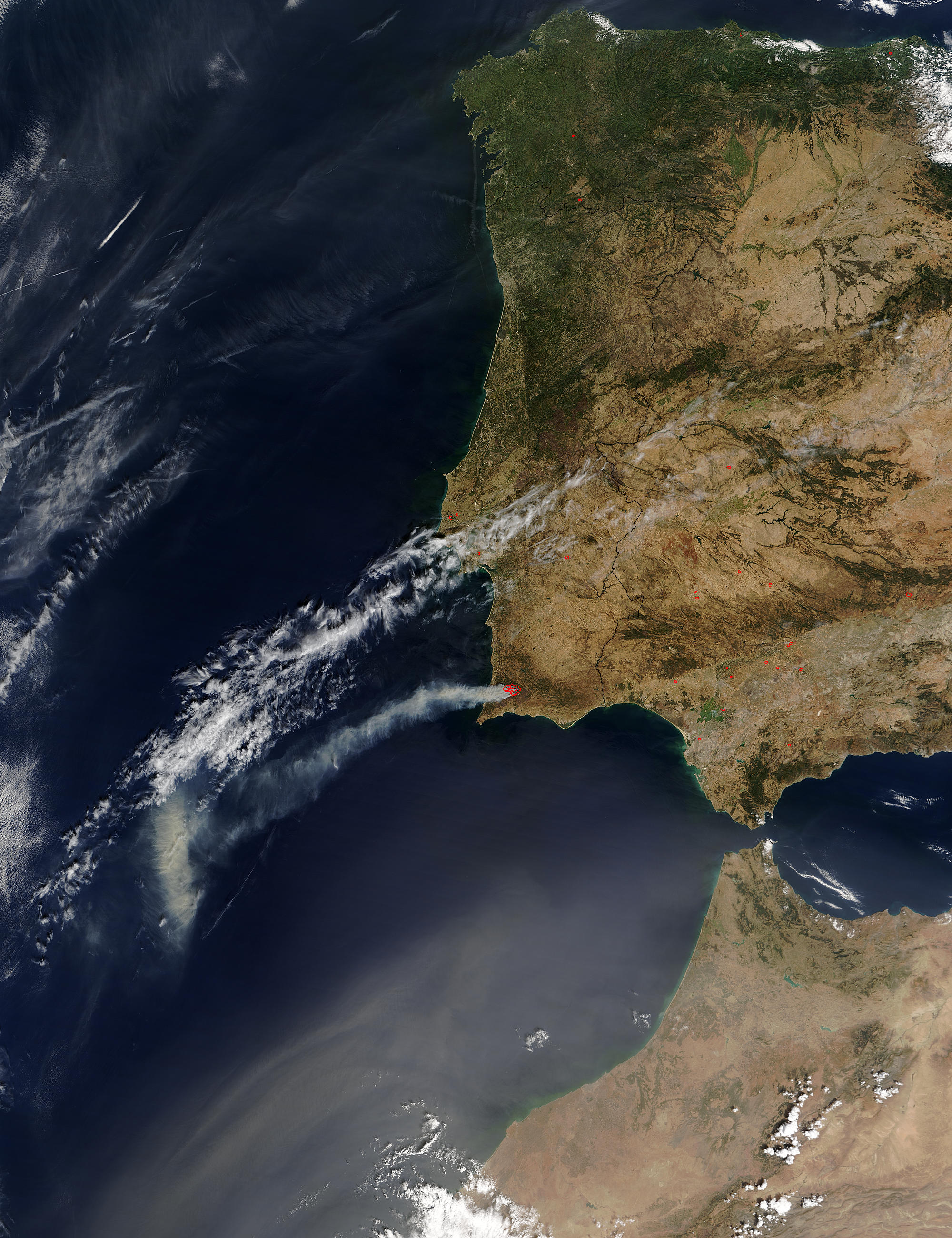 Fires in Portugal and Spain, dust off Morocco - related image preview