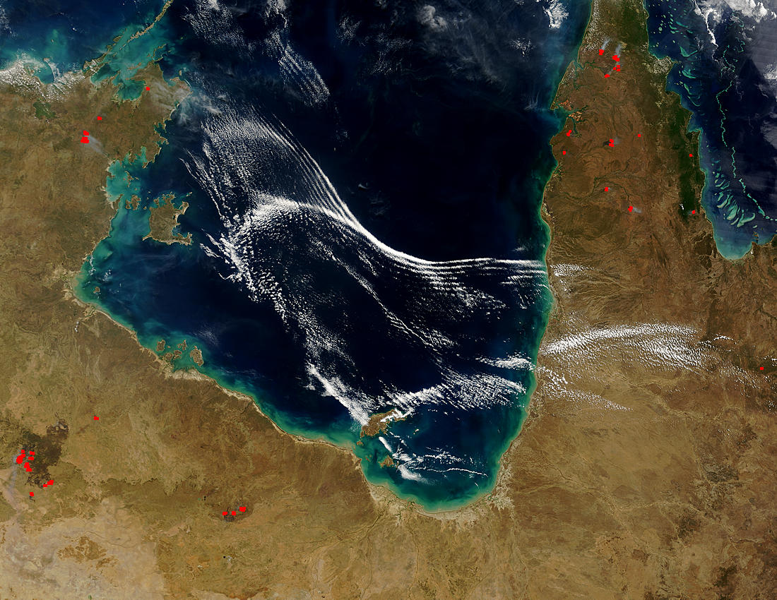 Wave clouds in the Gulf of Carpentaria, Australia - related image preview