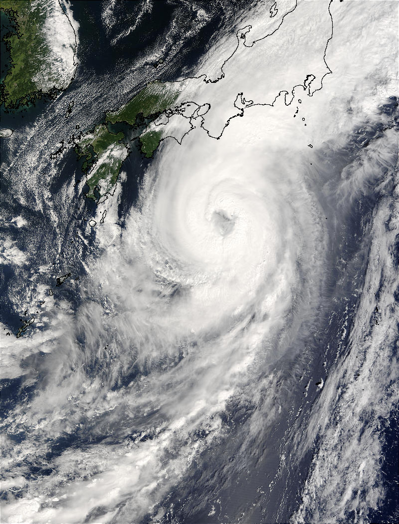 Typhoon Choi-Wan approaching Japan - related image preview
