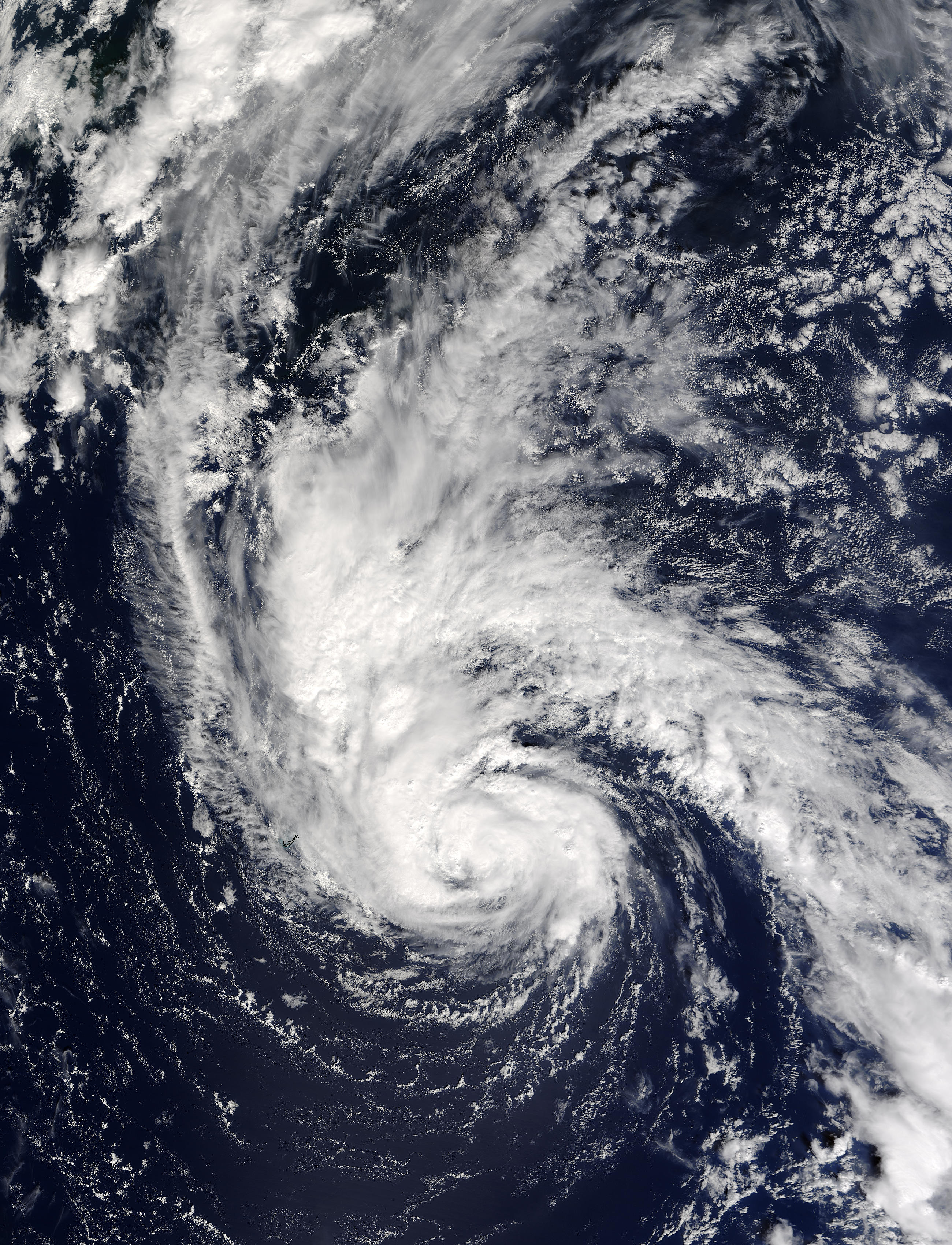 Hurricane Juan east of Bermuda - related image preview