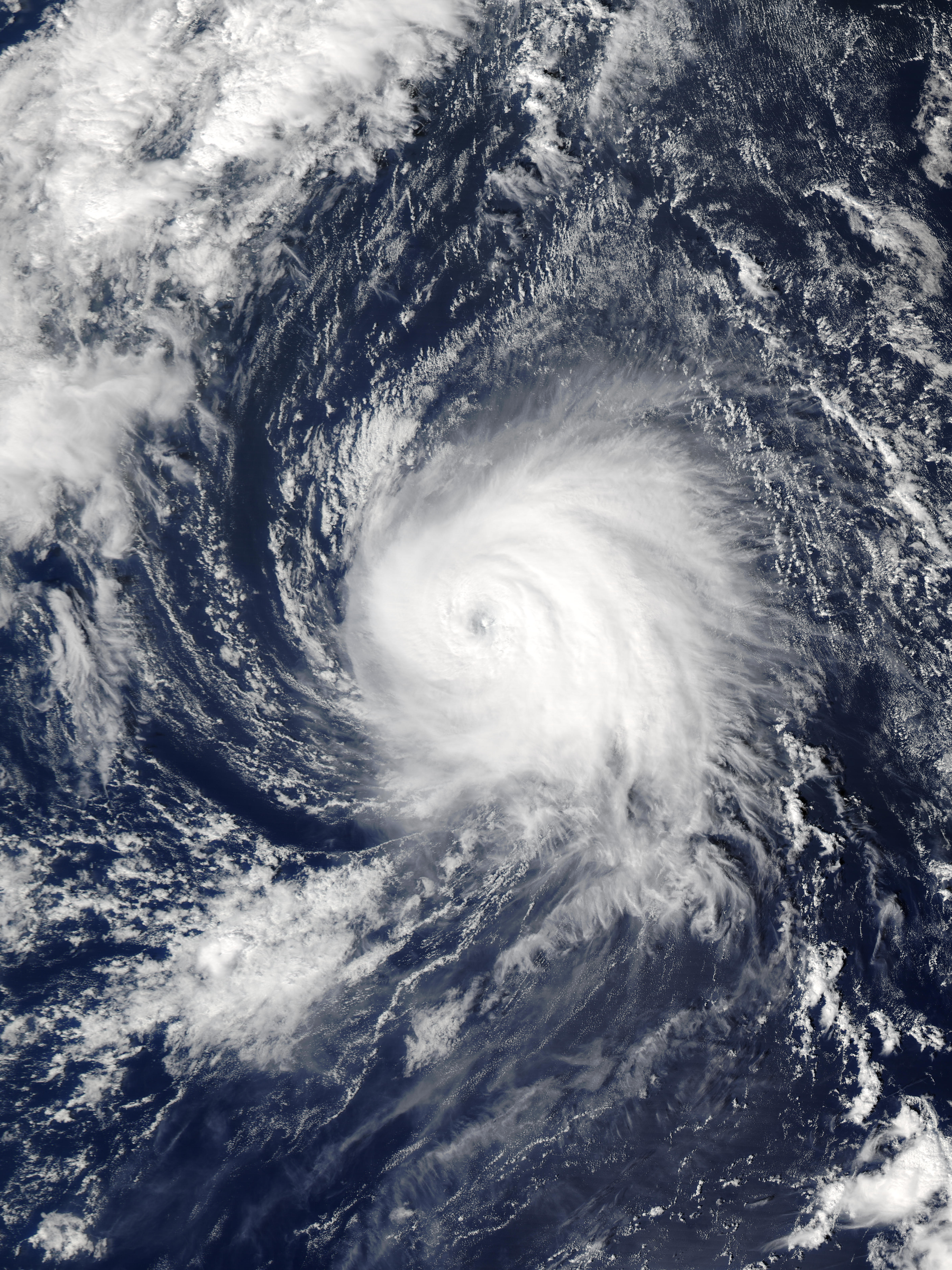 Hurricane Kate, Atlantic Ocean - related image preview