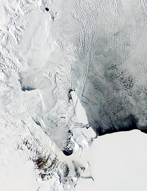 B-15A, B-15J, and C-16 icebergs in the Ross Sea, Antarctica - related image preview