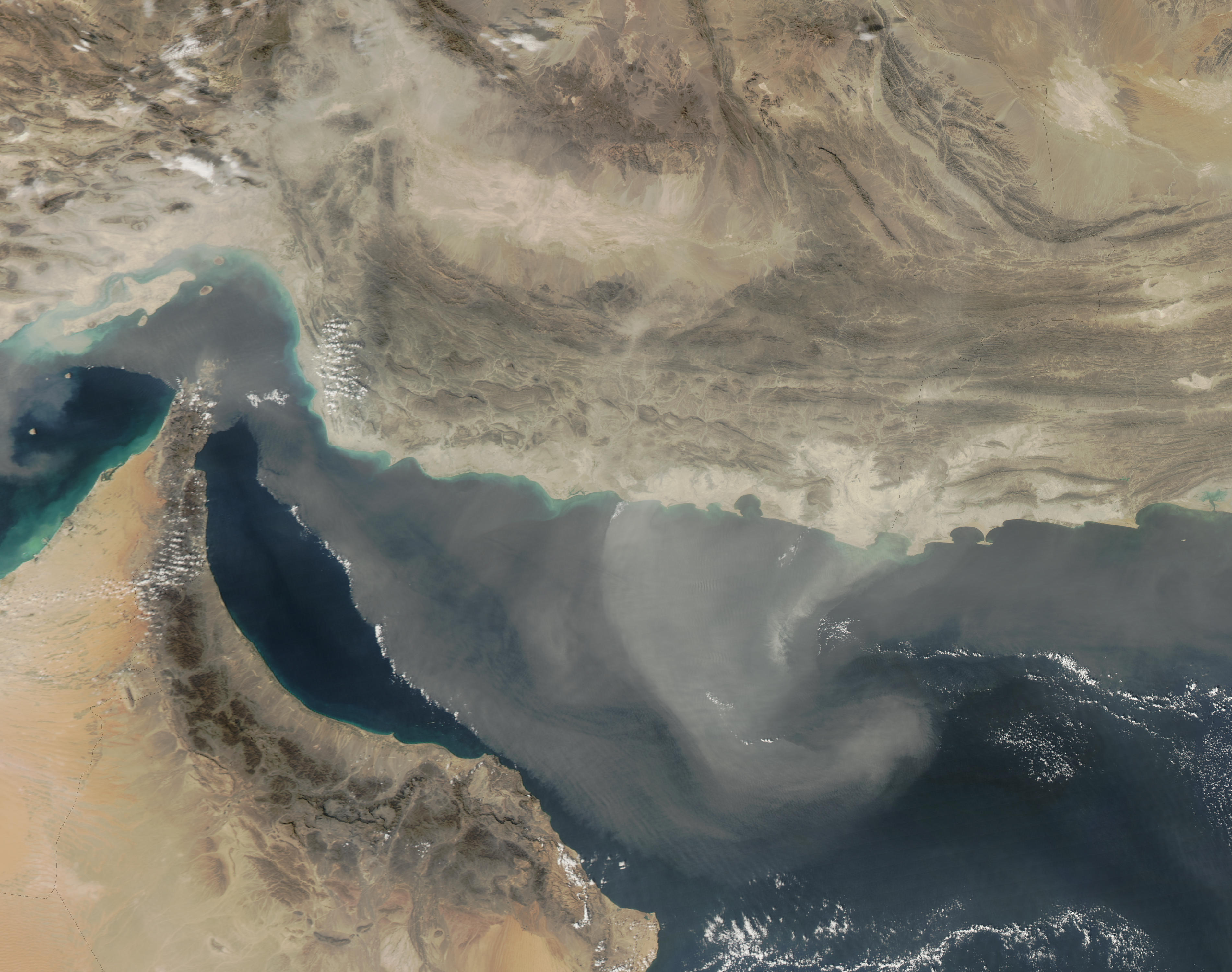 Dust storm in the Gulf of Oman - related image preview