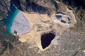 Berkeley Pit: Butte, Montana - related image preview