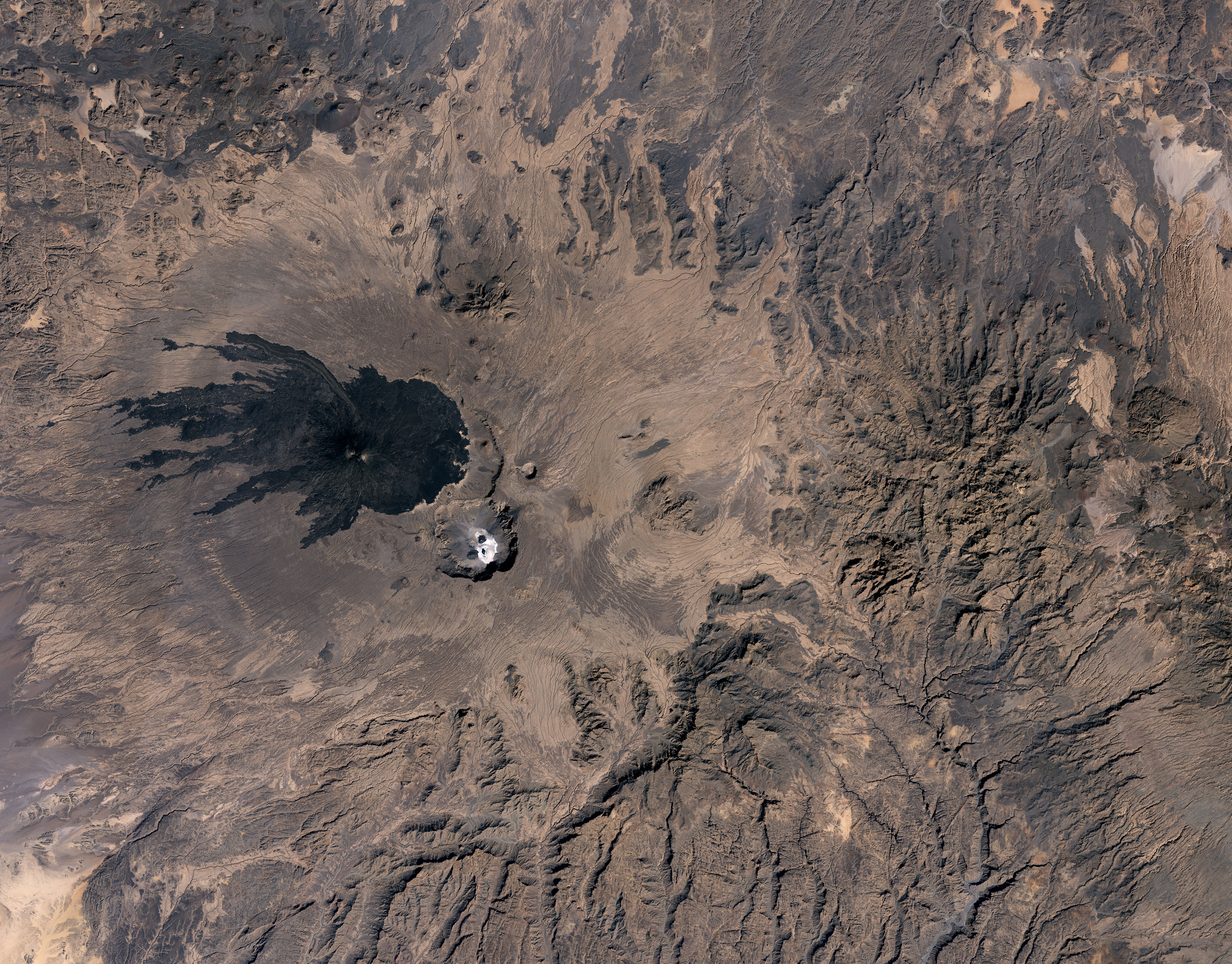 Tarso Tousside Volcano, Northern Chad - related image preview